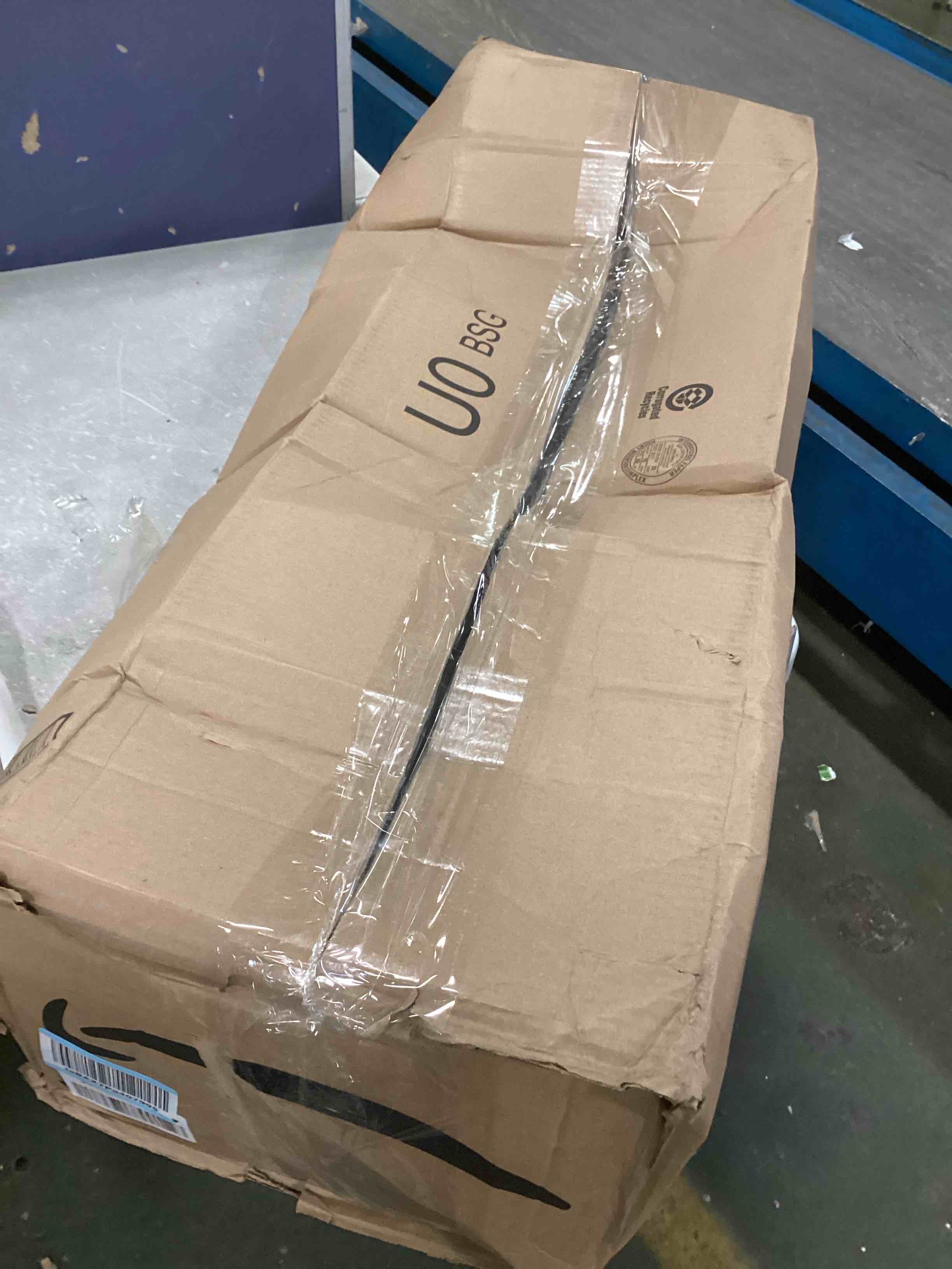 https://s3.amazonaws.com/lotting-images-prod/bidfta/GRN5701317_1707582204936.jpeg