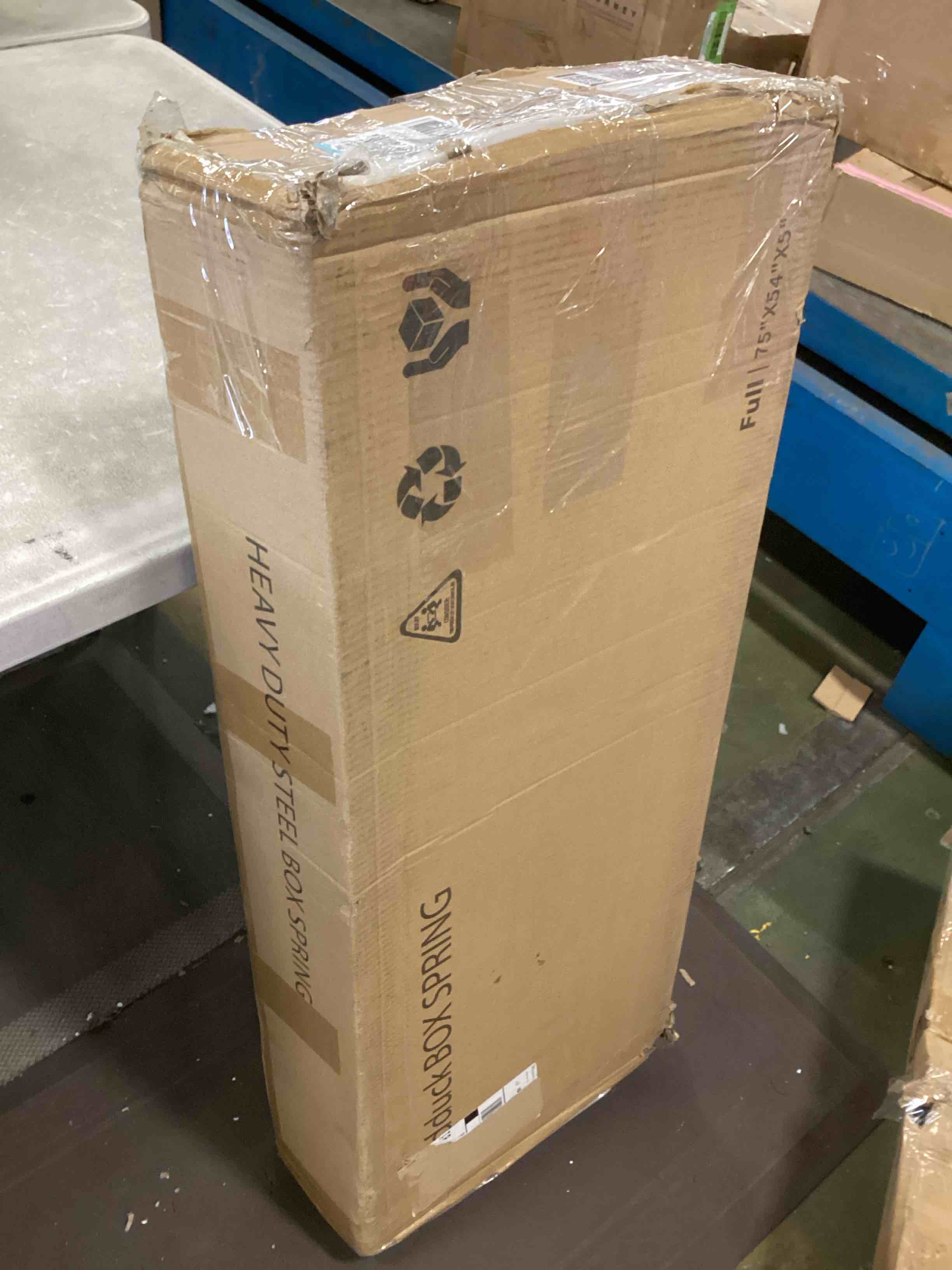 https://s3.amazonaws.com/lotting-images-prod/bidfta/GRN5701727_1707841277774.jpeg