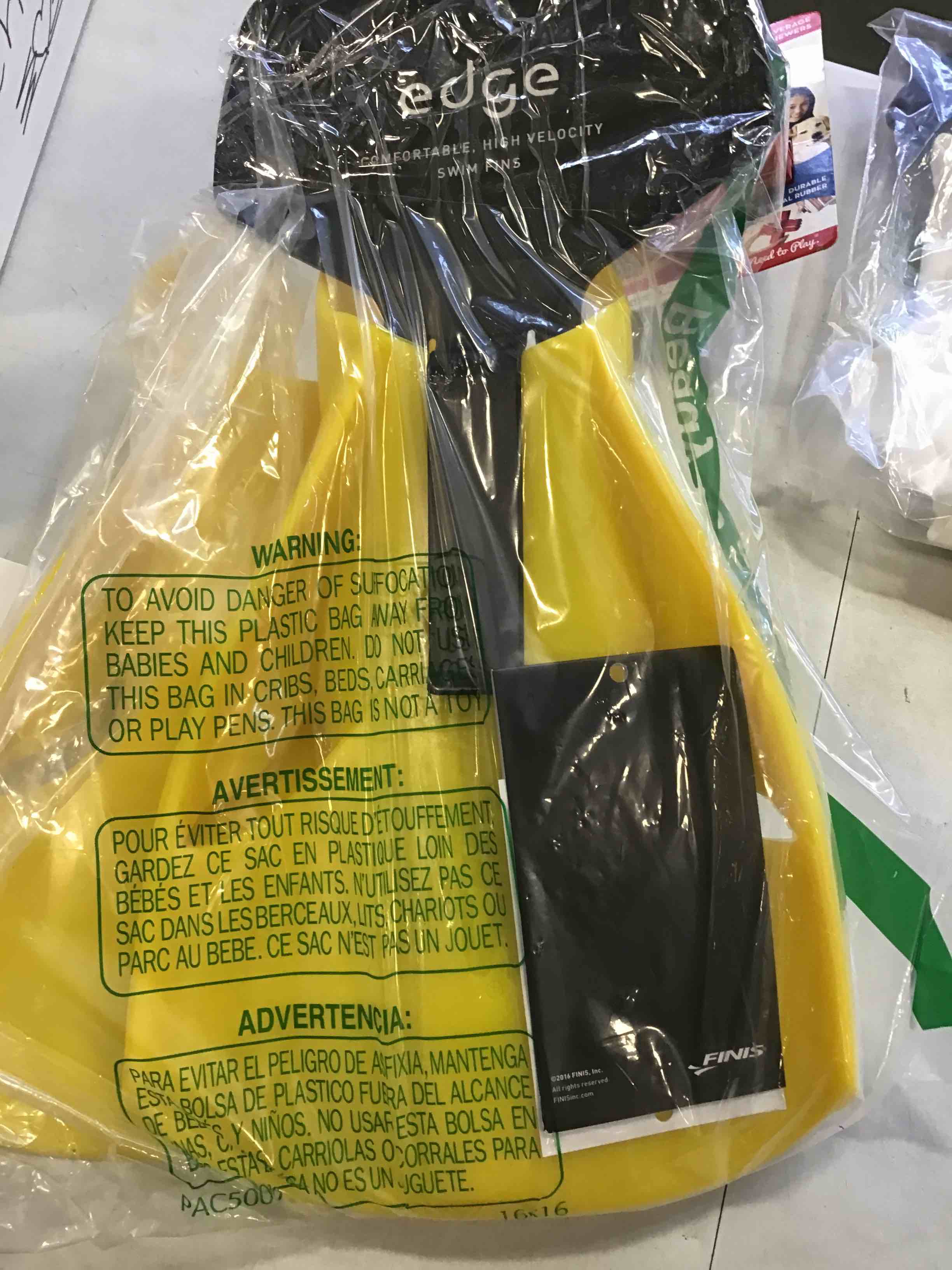 https://s3.amazonaws.com/lotting-images-prod/bidfta/GRN5702564_1707327653946.jpeg