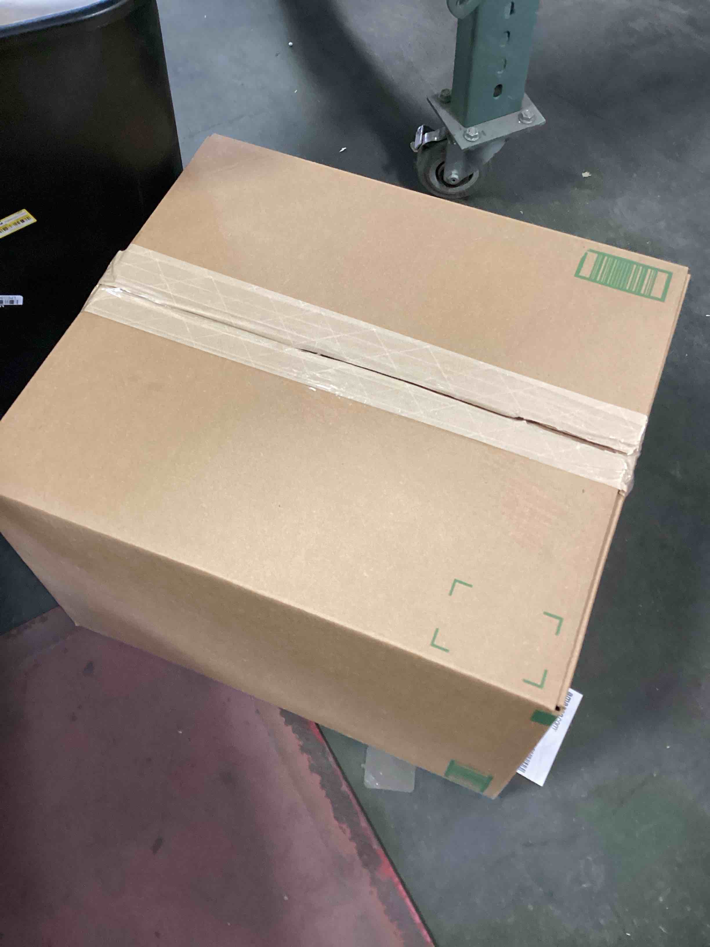 https://s3.amazonaws.com/lotting-images-prod/bidfta/GRN5702907_1707488401586.jpeg