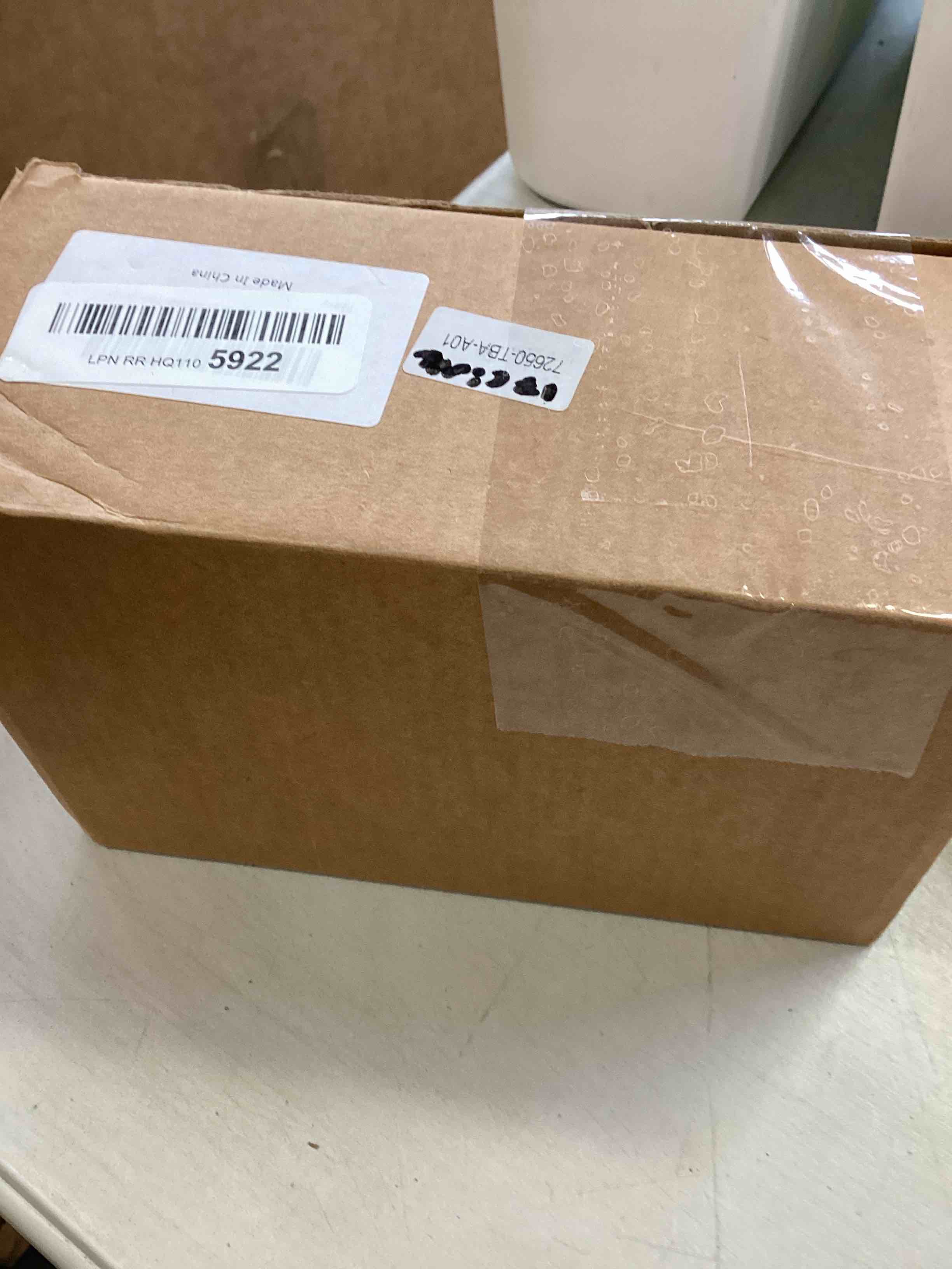 https://s3.amazonaws.com/lotting-images-prod/bidfta/GRN5703033_1707502175672.jpeg