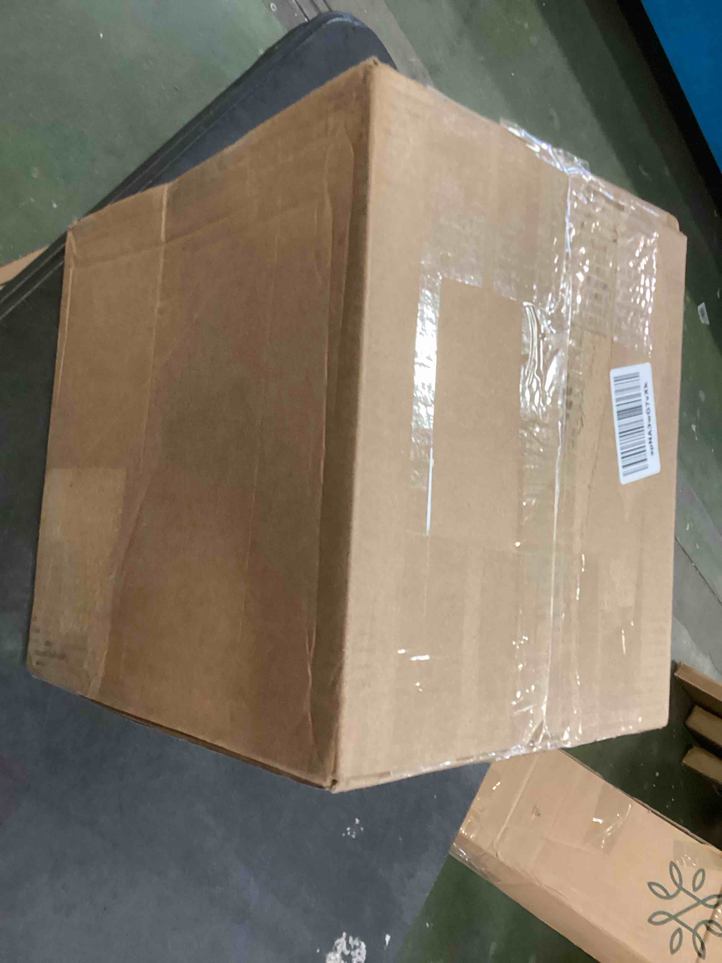 https://s3.amazonaws.com/lotting-images-prod/bidfta/GRN5703530_1707246133312.jpeg