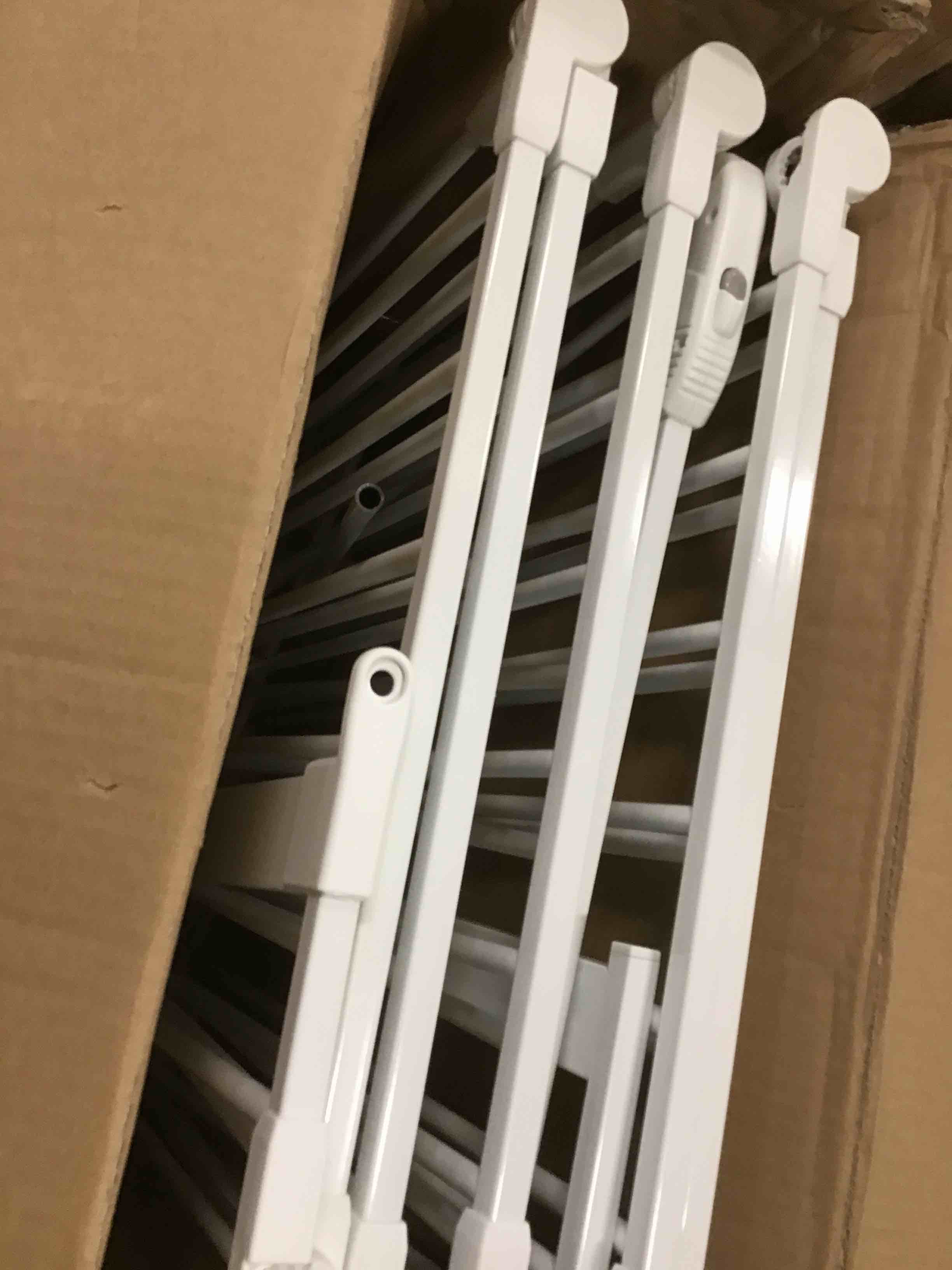 https://s3.amazonaws.com/lotting-images-prod/bidfta/GRN5707413_1707237818430.jpeg