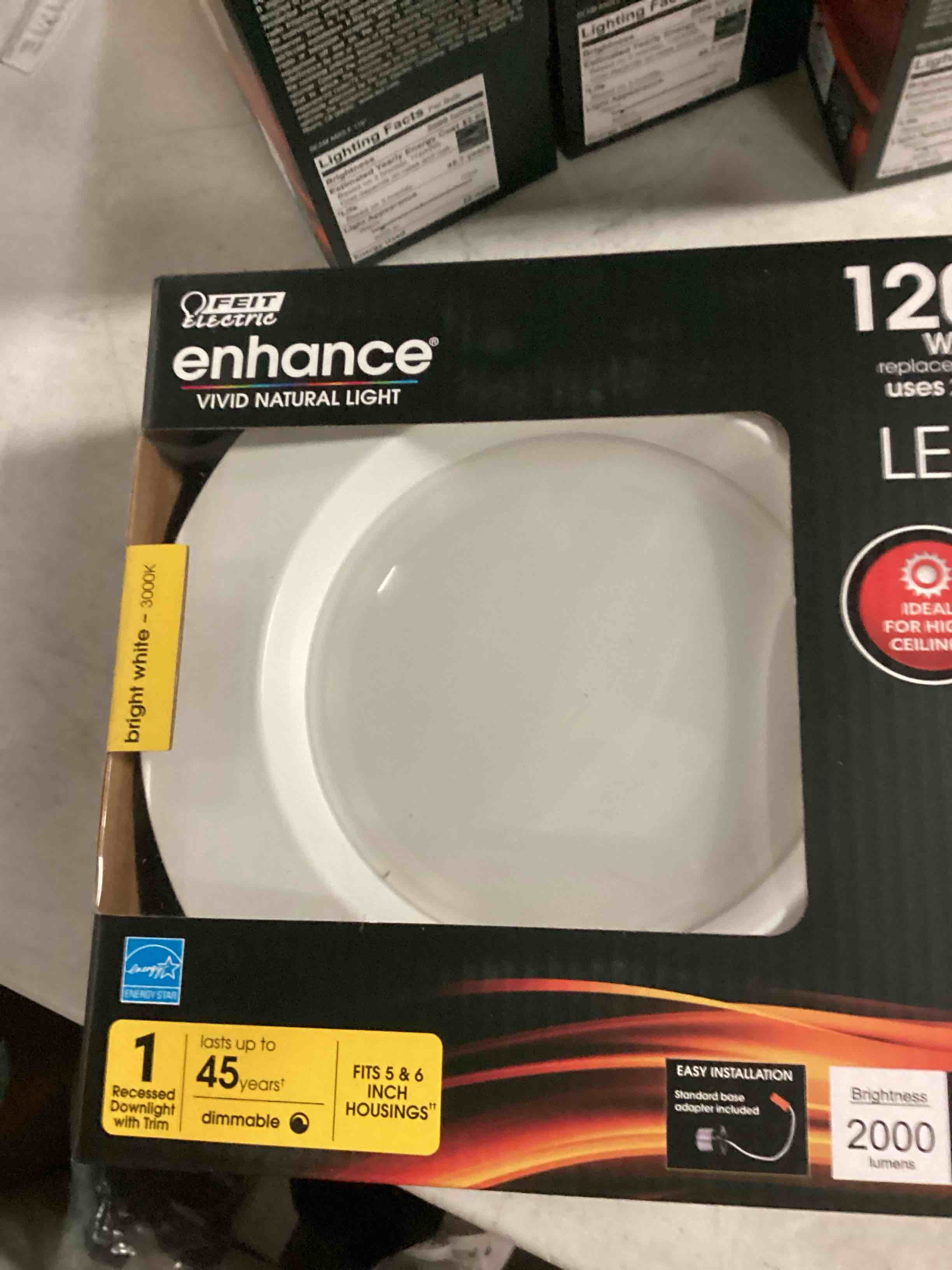 https://s3.amazonaws.com/lotting-images-prod/bidfta/GRN5708813_1728066501315.jpeg