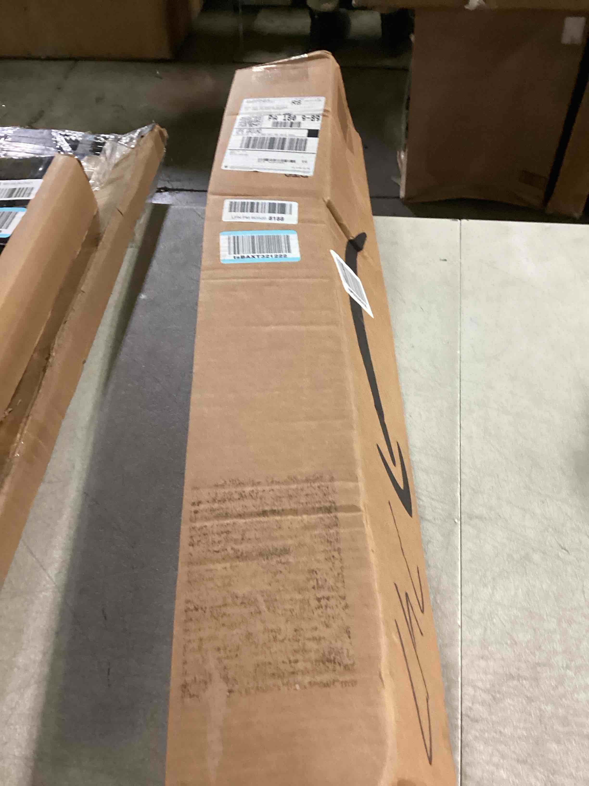 https://s3.amazonaws.com/lotting-images-prod/bidfta/GRN5709260_1728477375796.jpeg