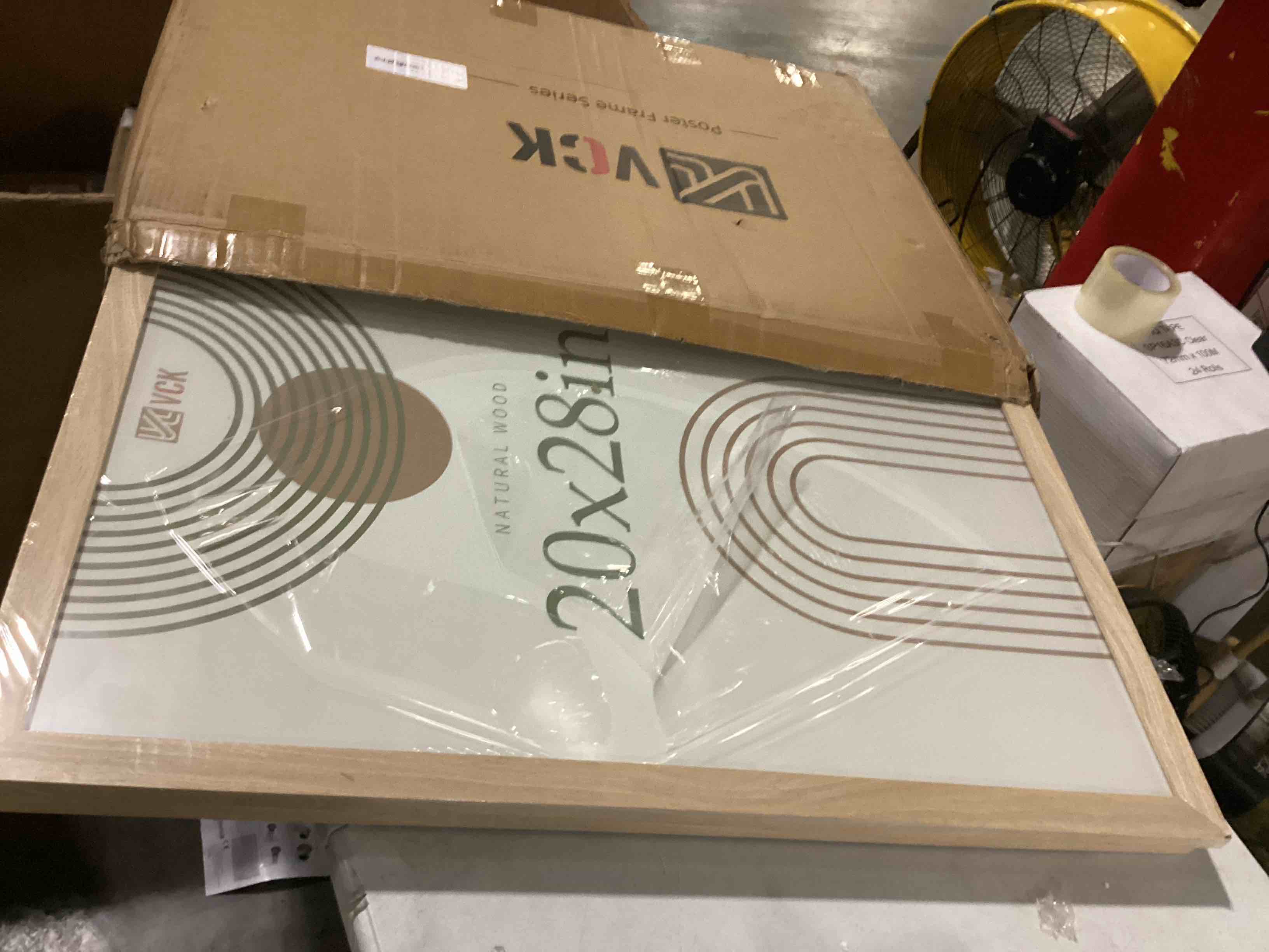 https://s3.amazonaws.com/lotting-images-prod/bidfta/GRN5709741_1728401896607.jpeg