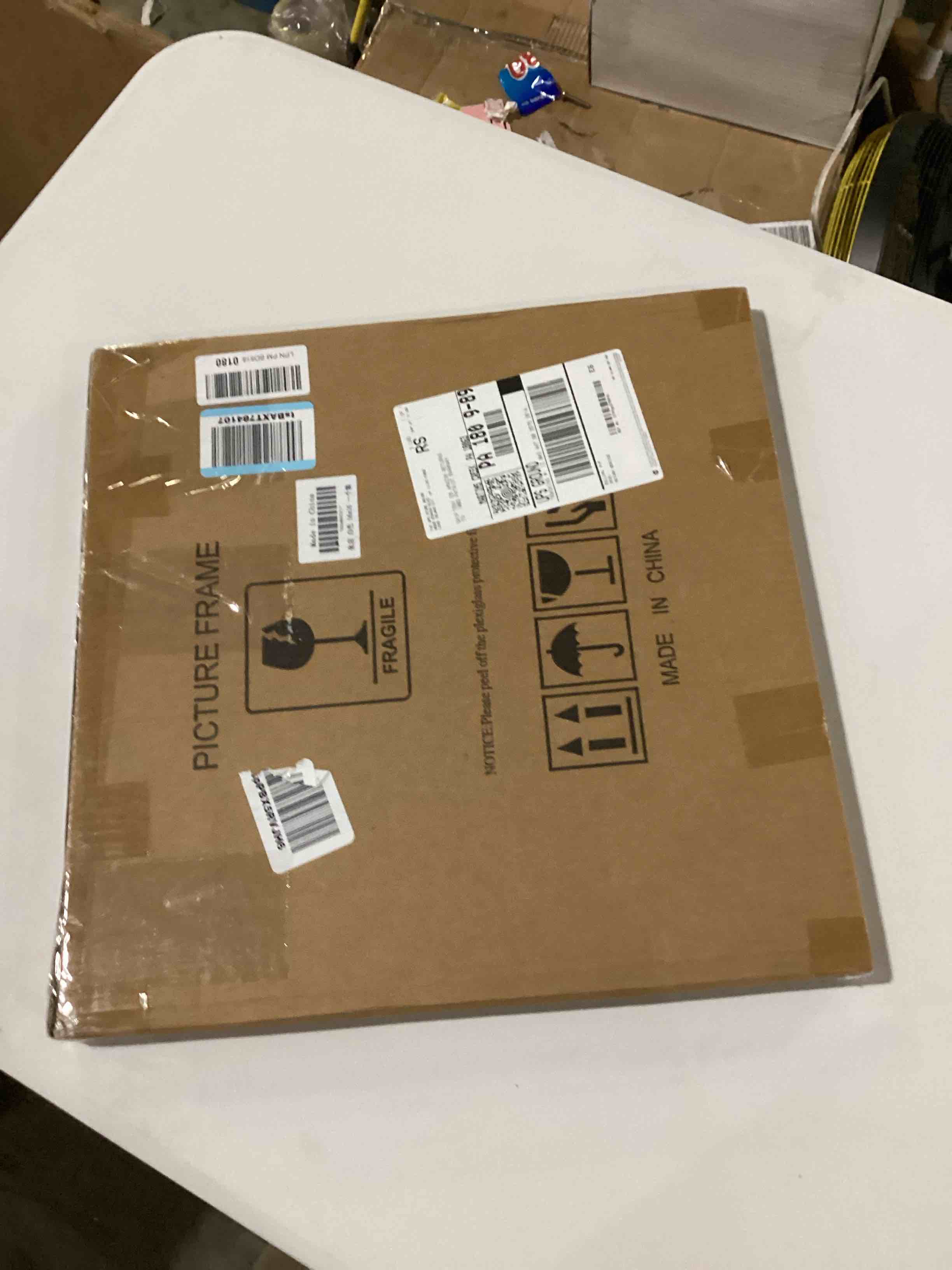 https://s3.amazonaws.com/lotting-images-prod/bidfta/GRN5709754_1728406115484.jpeg