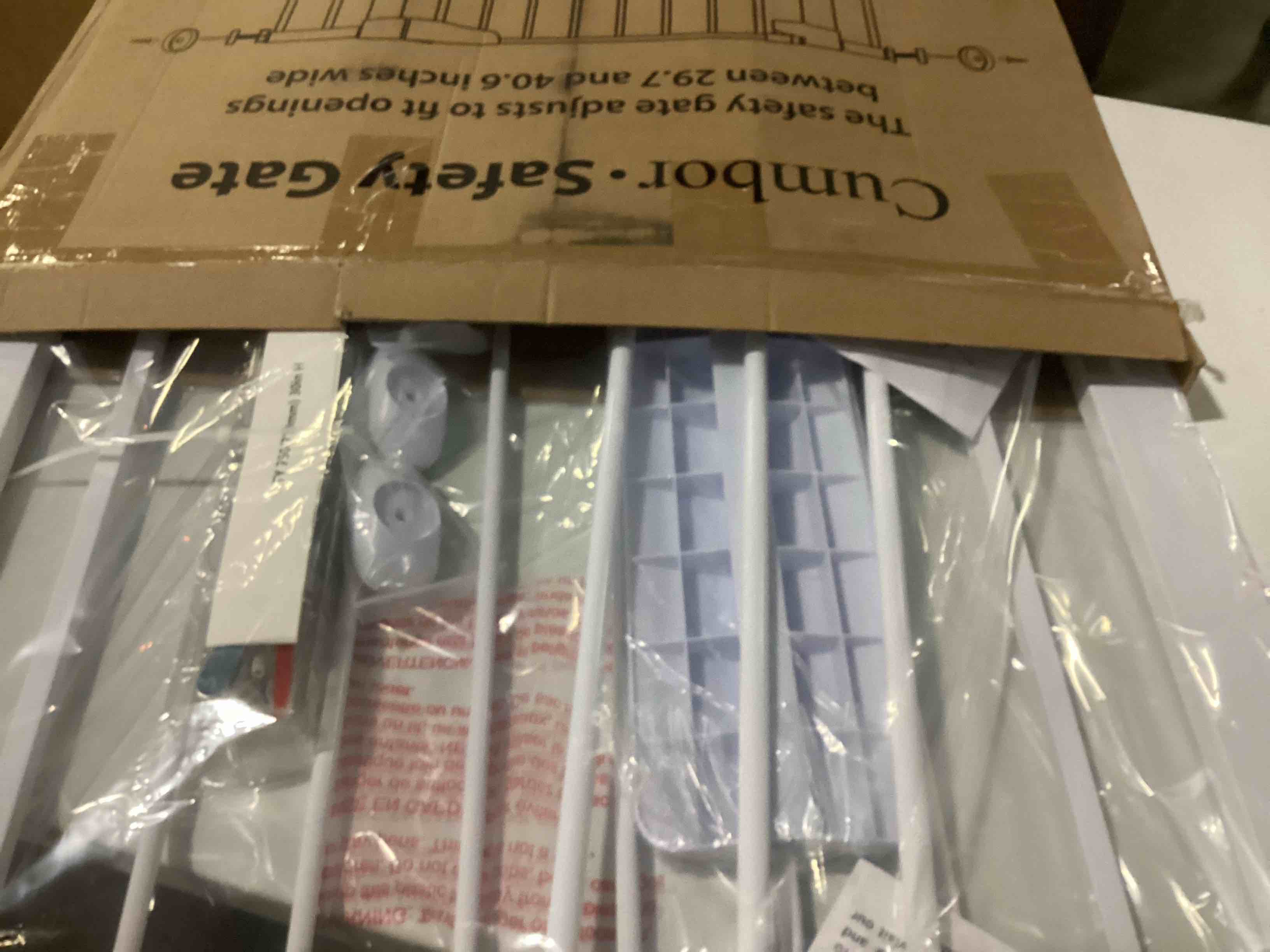 https://s3.amazonaws.com/lotting-images-prod/bidfta/GRN5709766_1728407669325.jpeg