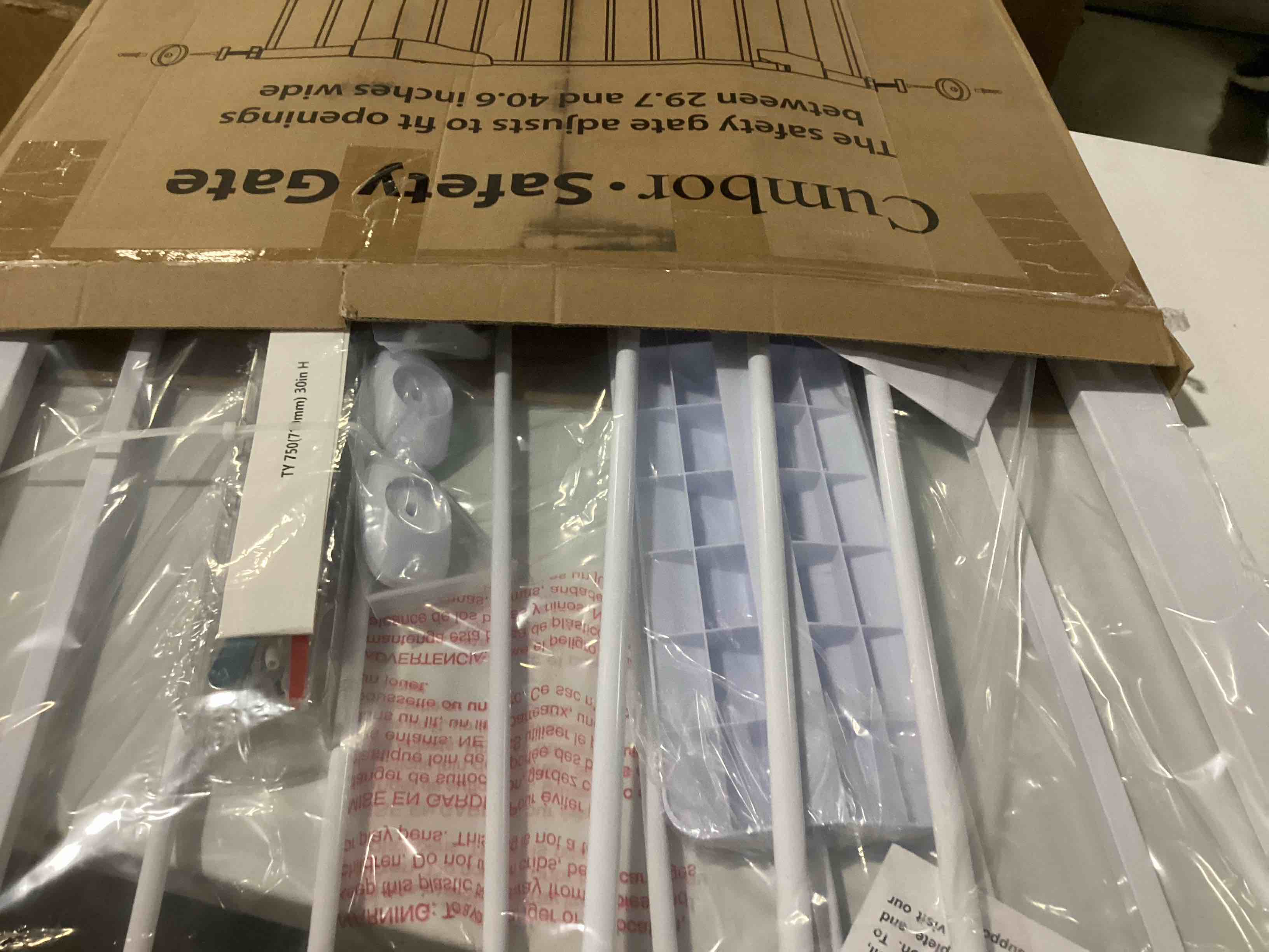 https://s3.amazonaws.com/lotting-images-prod/bidfta/GRN5709766_1728407670995.jpeg