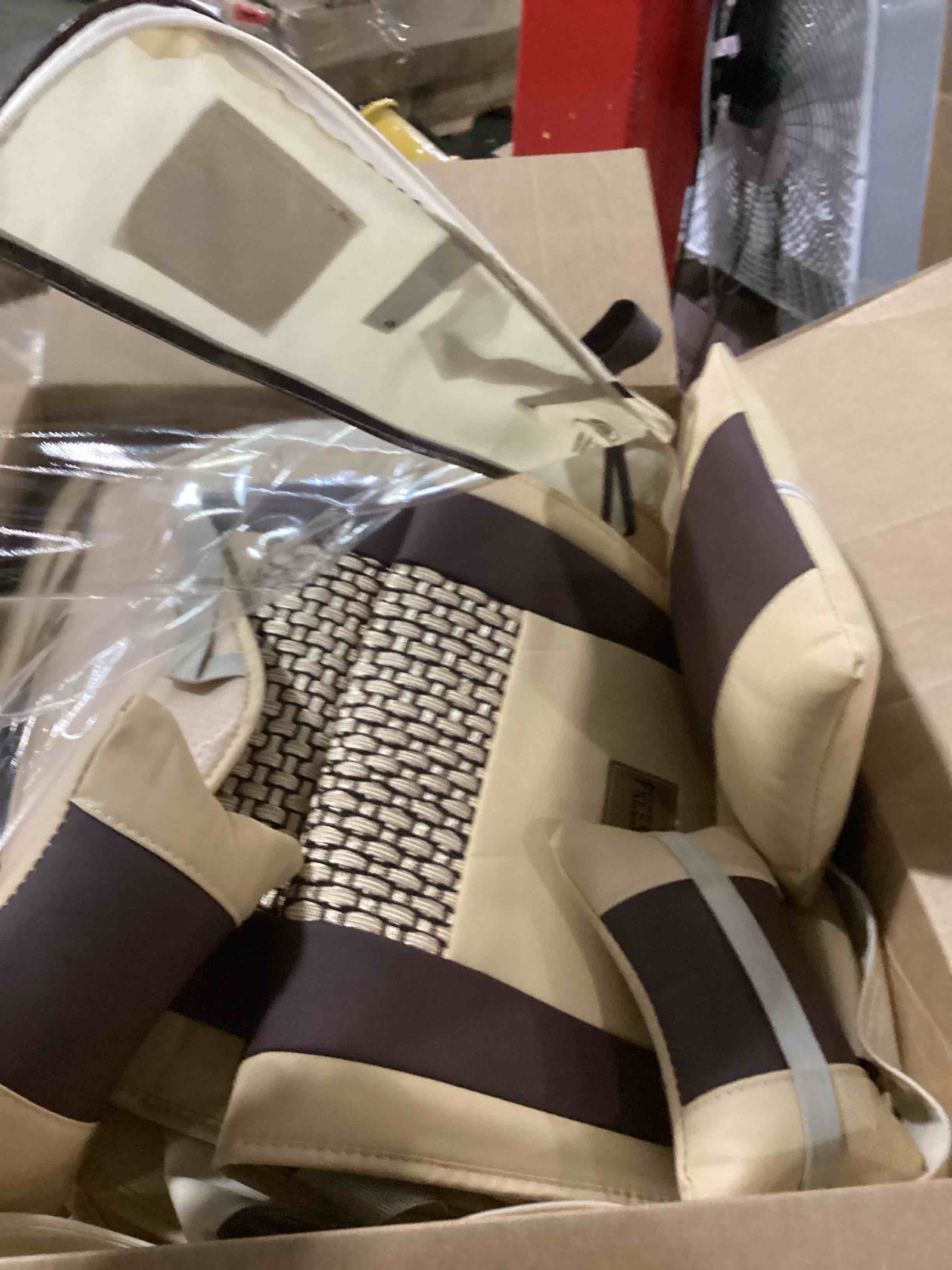 https://s3.amazonaws.com/lotting-images-prod/bidfta/GRN5710305_1728660629508.jpeg