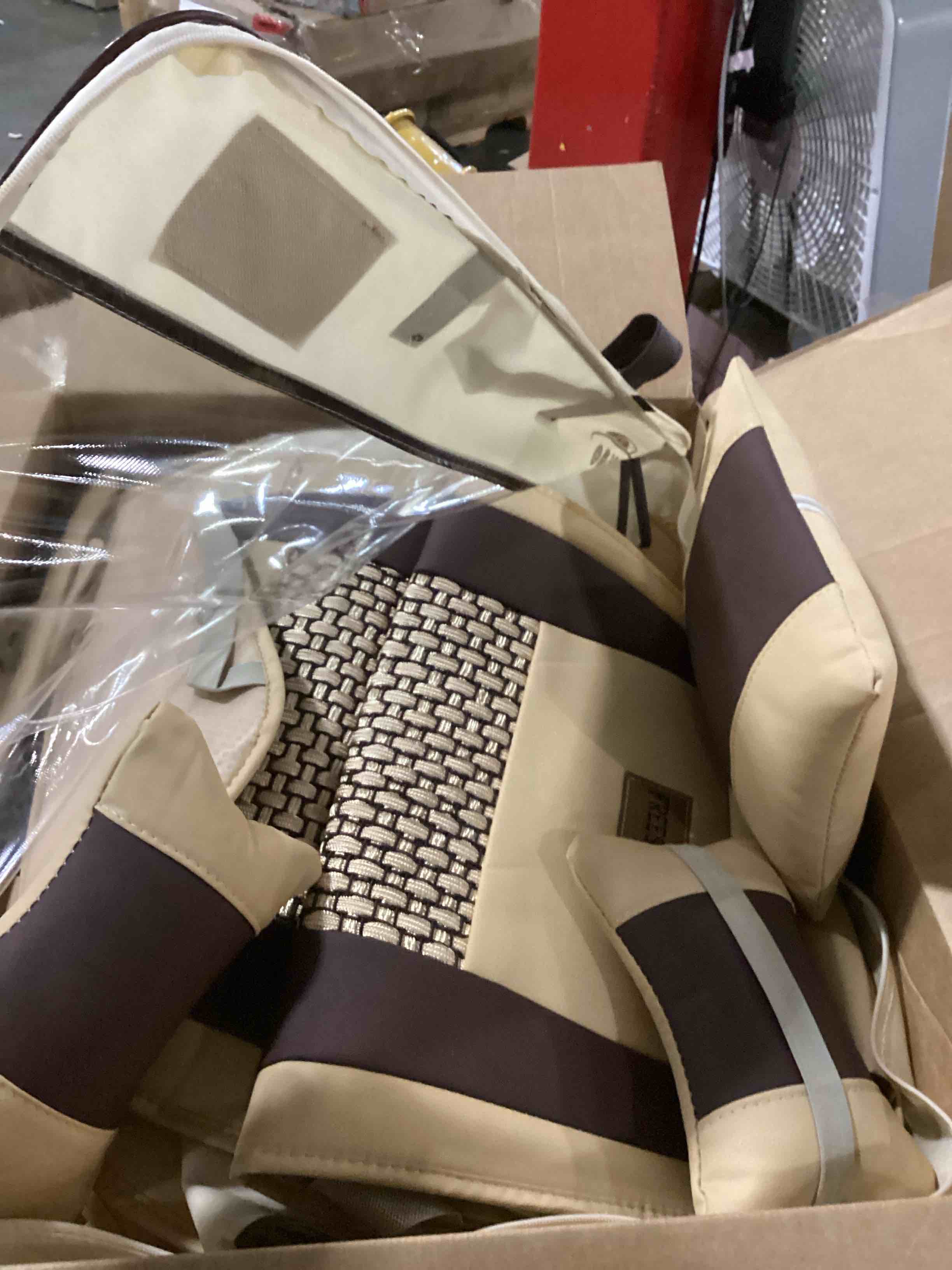 https://s3.amazonaws.com/lotting-images-prod/bidfta/GRN5710305_1728660630301.jpeg