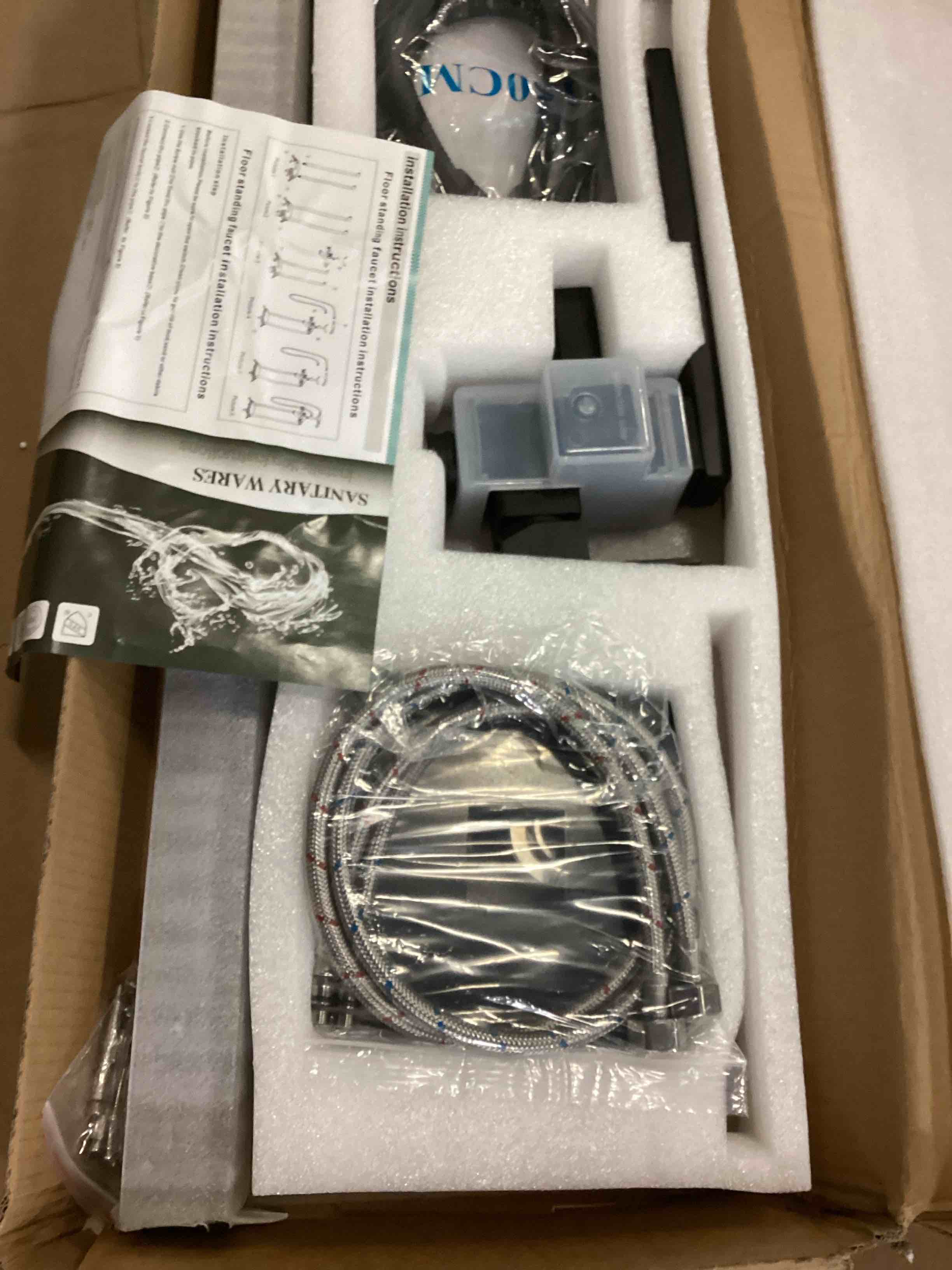https://s3.amazonaws.com/lotting-images-prod/bidfta/GRN5710964_1726060854053.jpeg