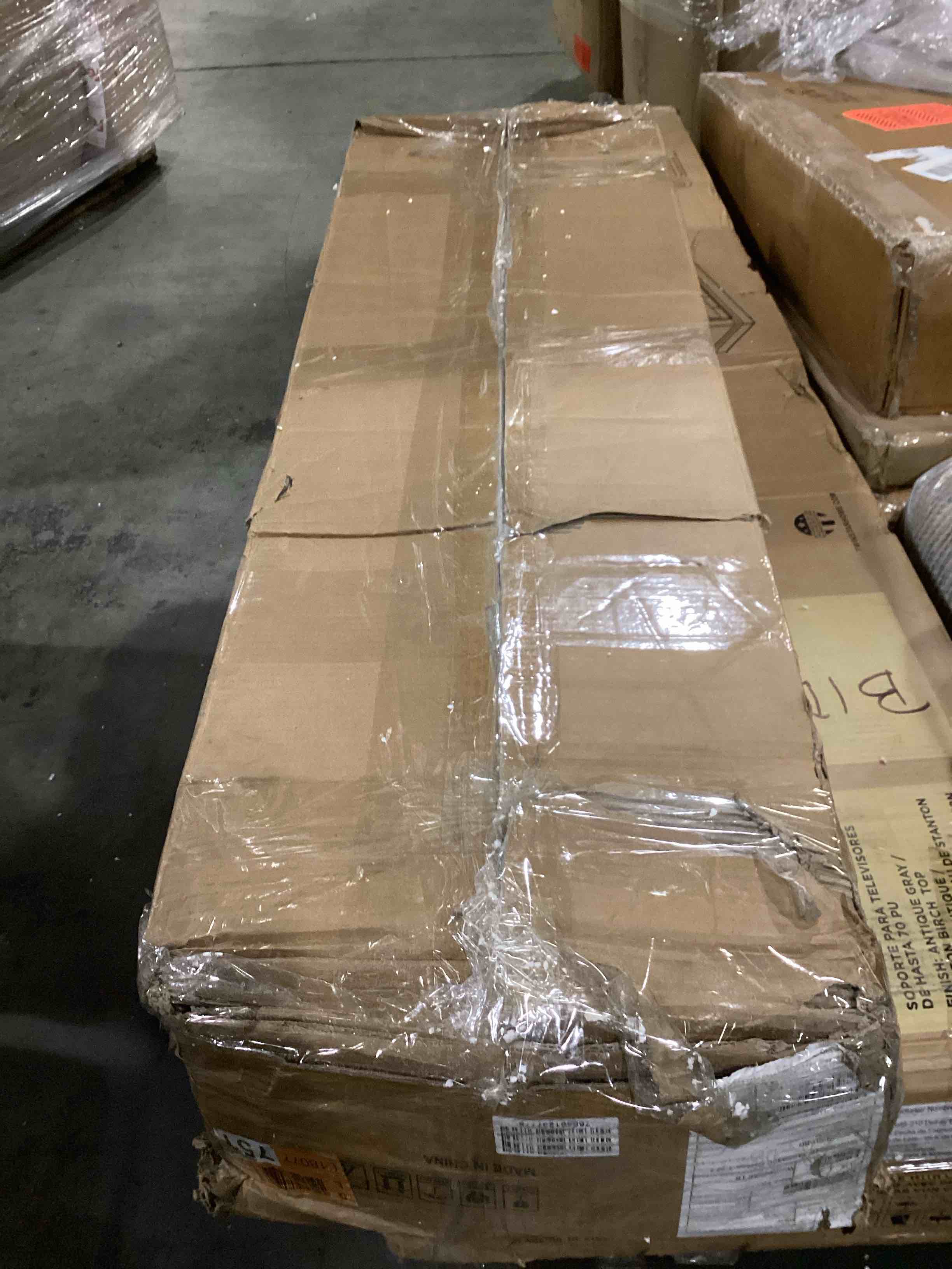 https://s3.amazonaws.com/lotting-images-prod/bidfta/GRN5713368_1728999007902.jpeg