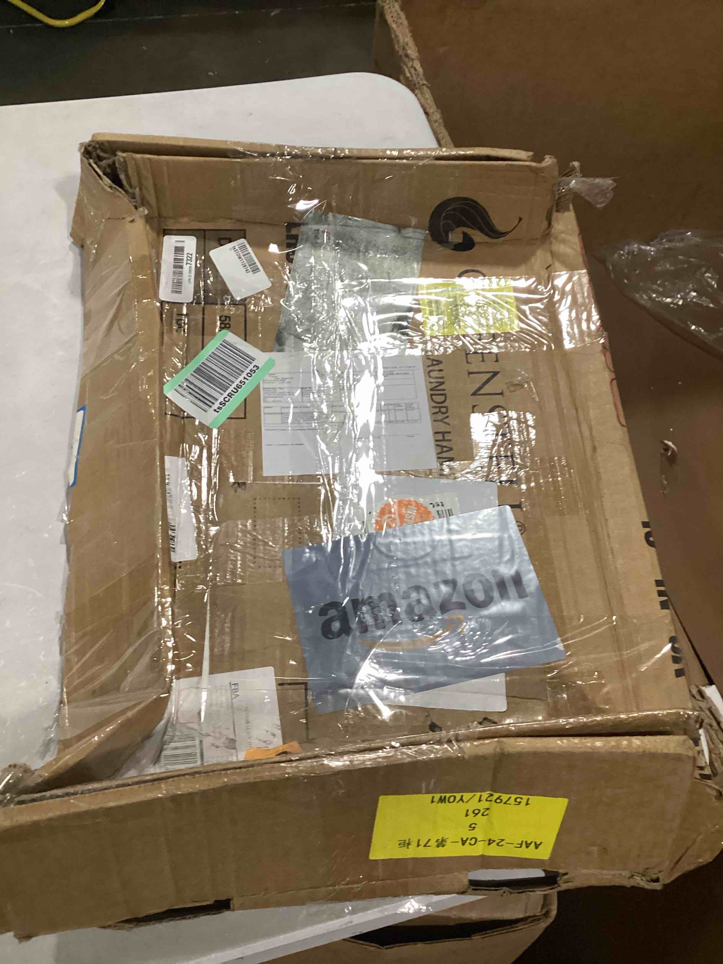 https://s3.amazonaws.com/lotting-images-prod/bidfta/GRN5714287_1725978899138.jpeg