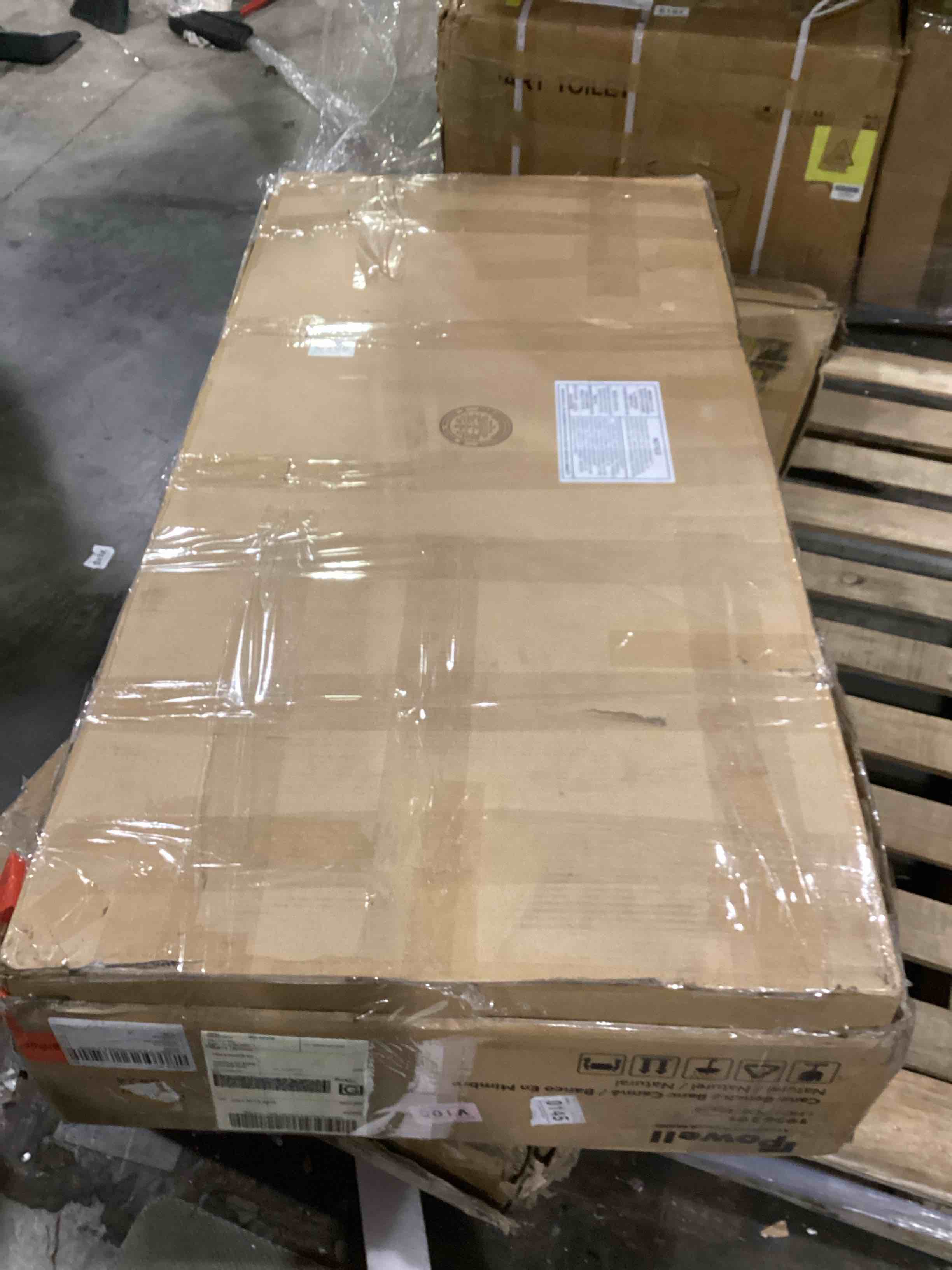 https://s3.amazonaws.com/lotting-images-prod/bidfta/GRN5714944_1726830793263.jpeg