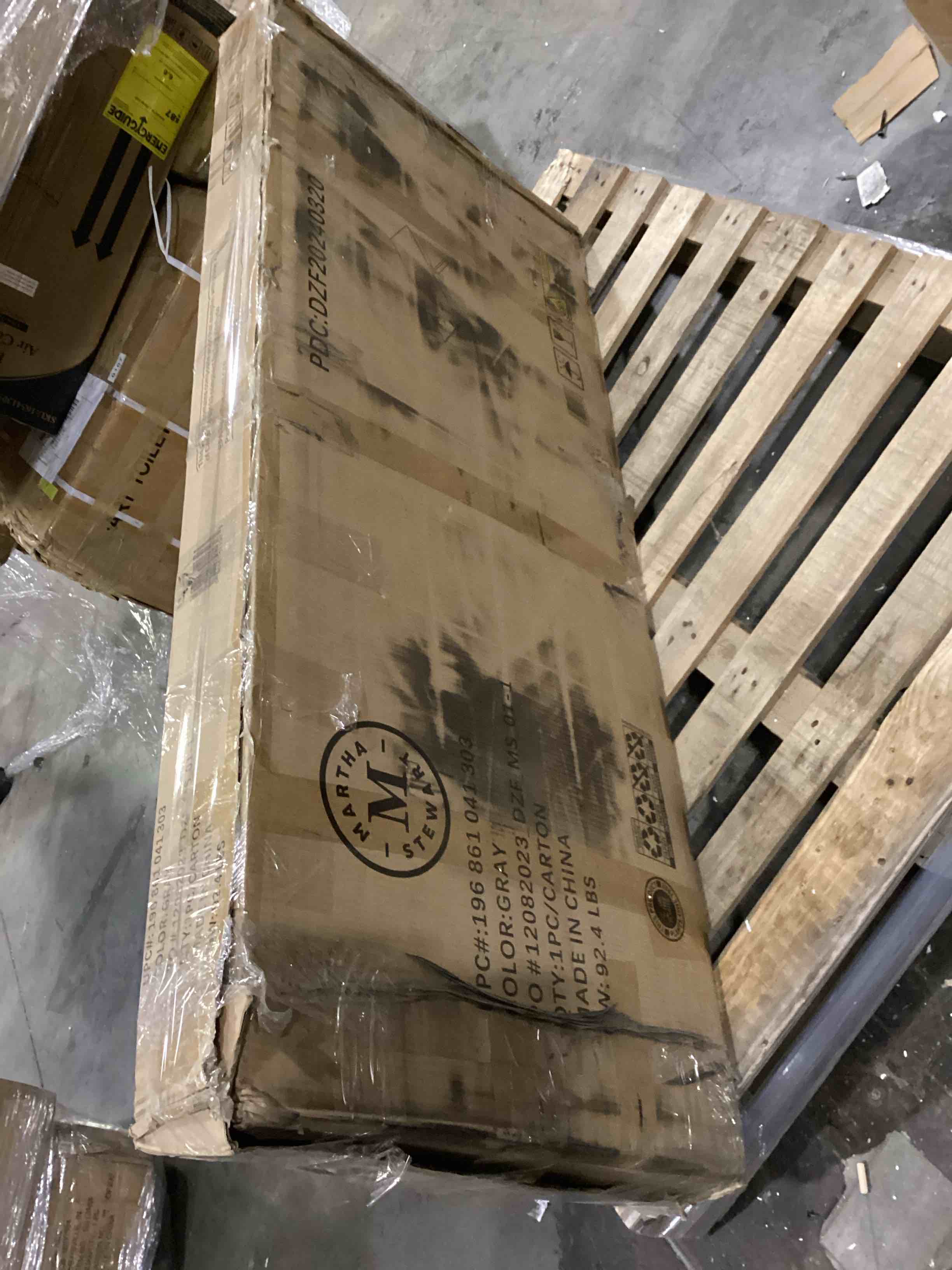 https://s3.amazonaws.com/lotting-images-prod/bidfta/GRN5714945_1726831363986.jpeg