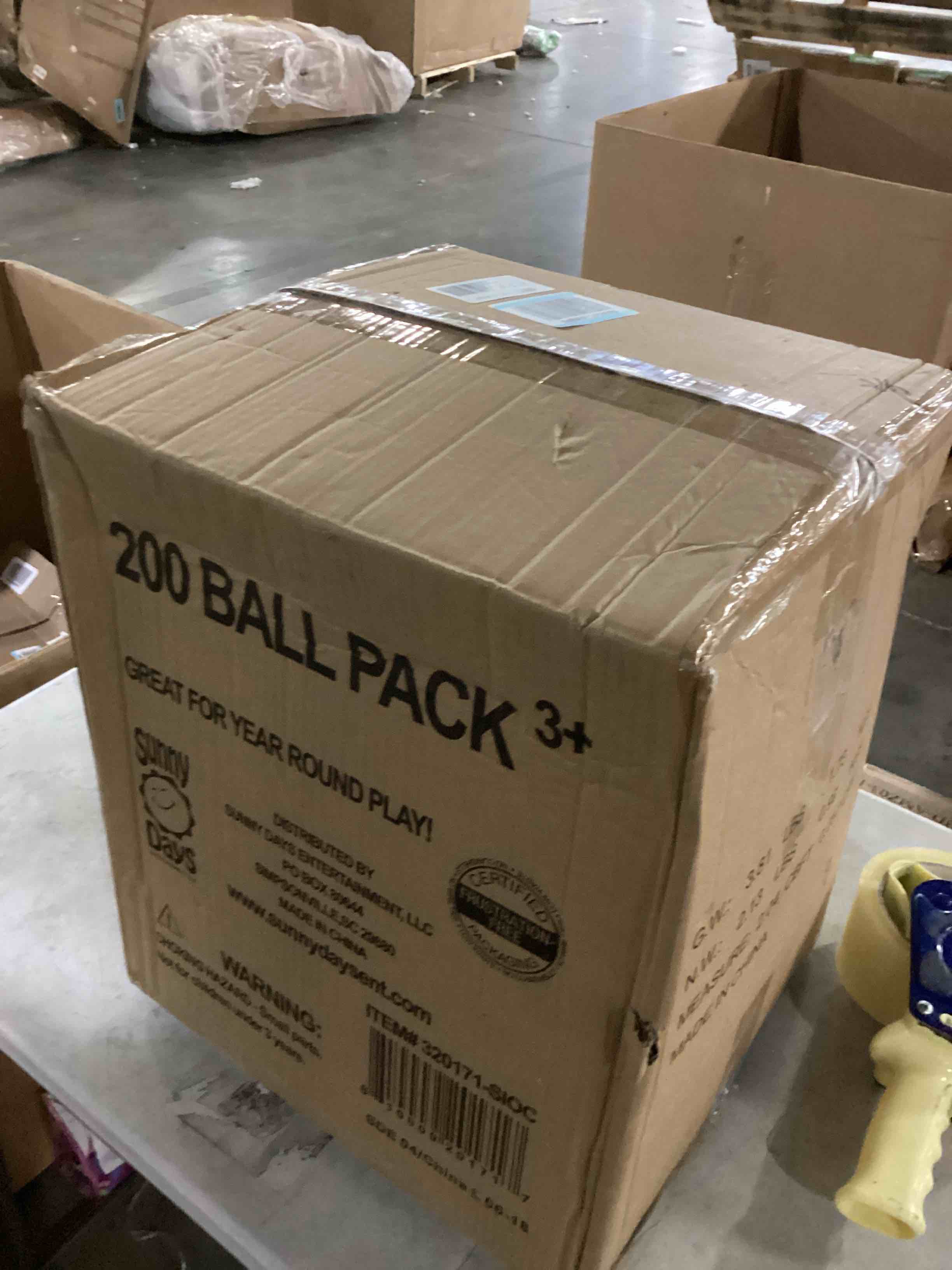 https://s3.amazonaws.com/lotting-images-prod/bidfta/GRN5716230_1728397906524.jpeg