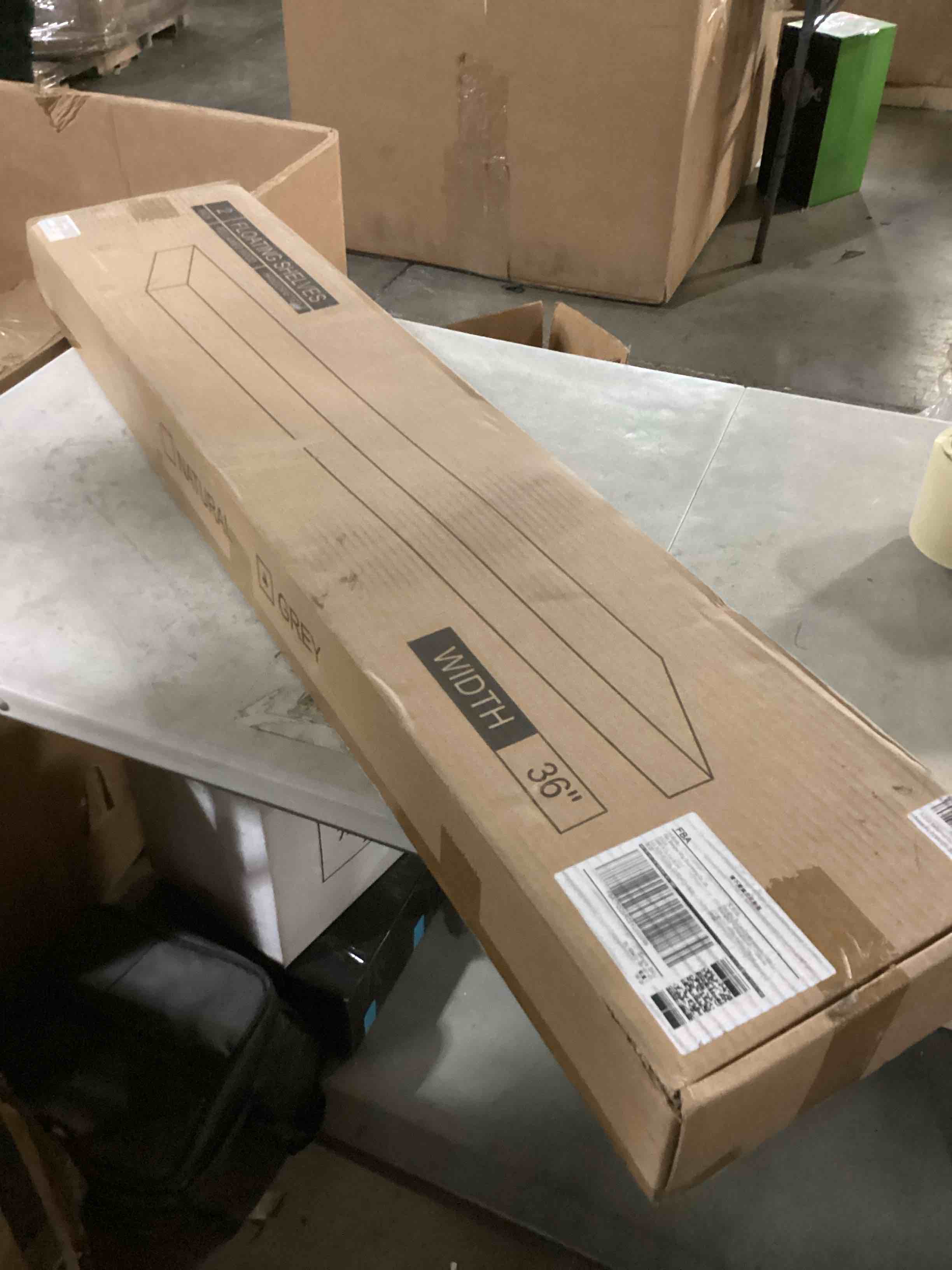 https://s3.amazonaws.com/lotting-images-prod/bidfta/GRN5716281_1728409340027.jpeg