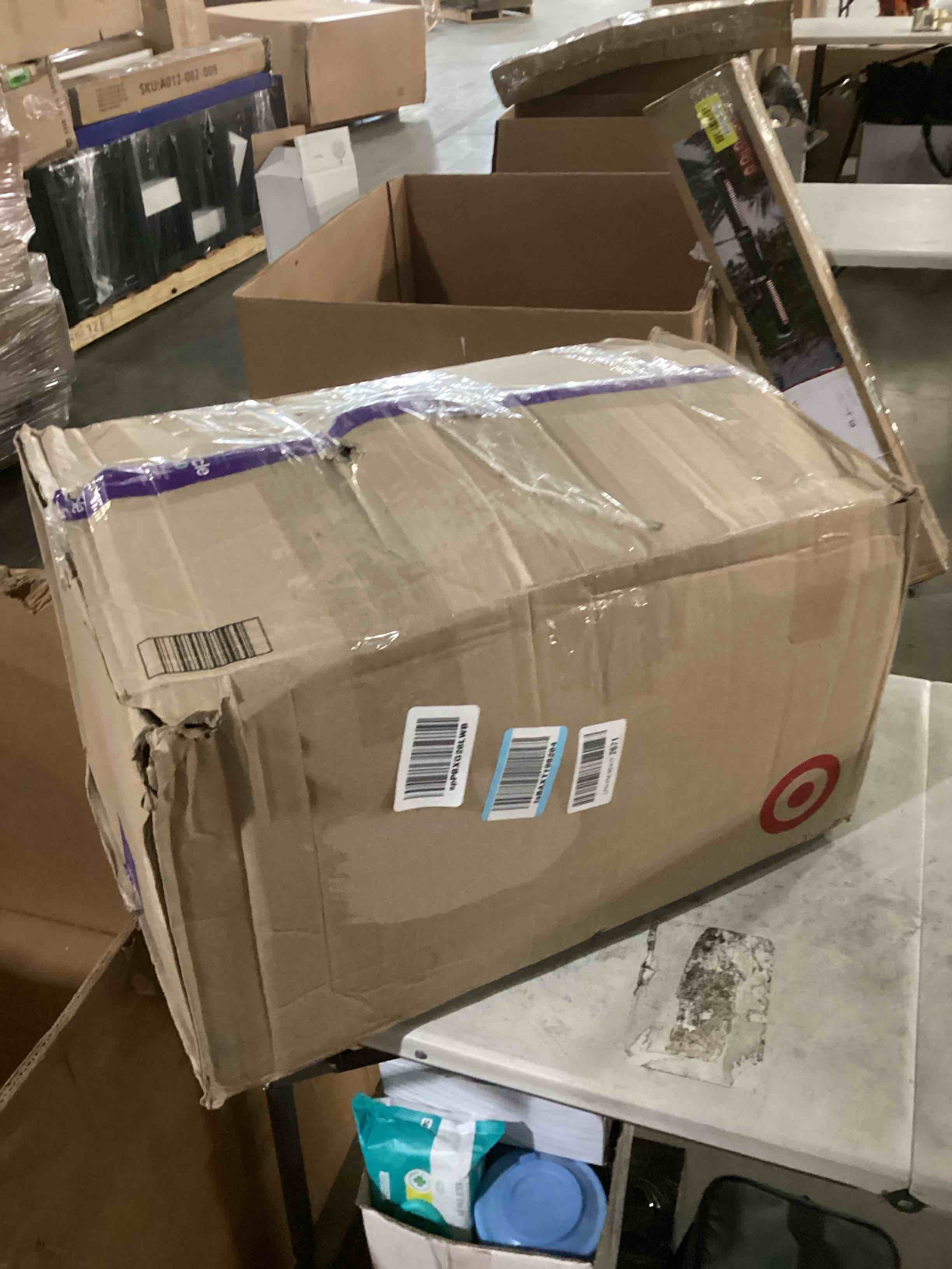 https://s3.amazonaws.com/lotting-images-prod/bidfta/GRN5716478_1728566608591.jpeg
