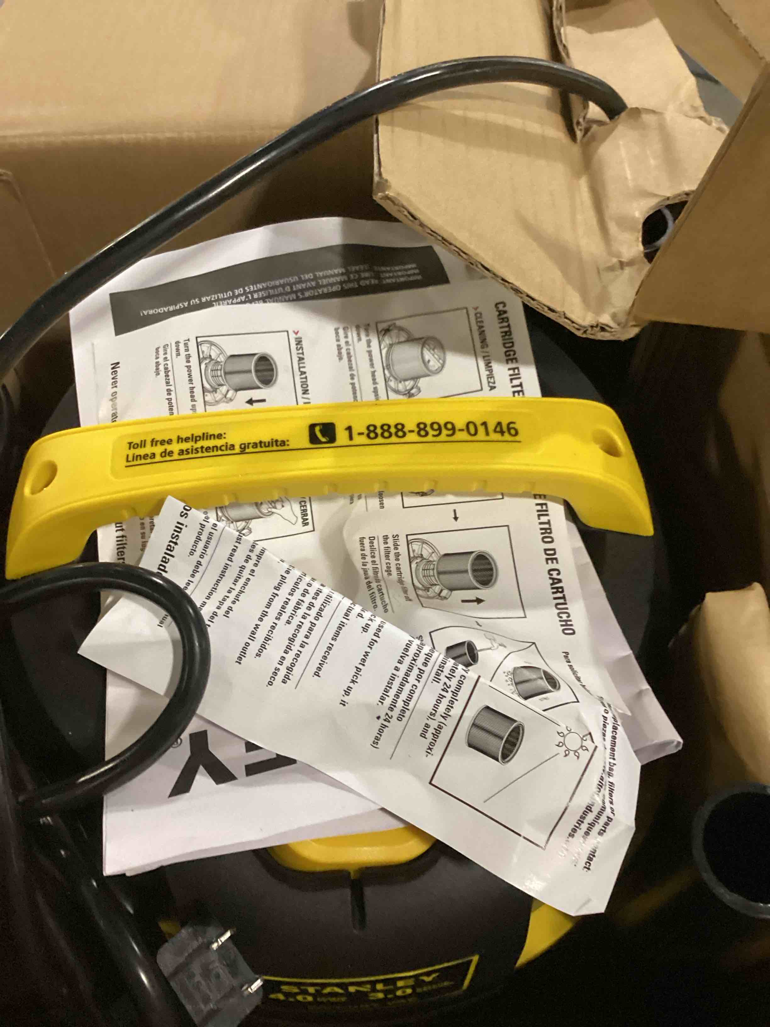 https://s3.amazonaws.com/lotting-images-prod/bidfta/GRN5718020_1728060561945.jpeg