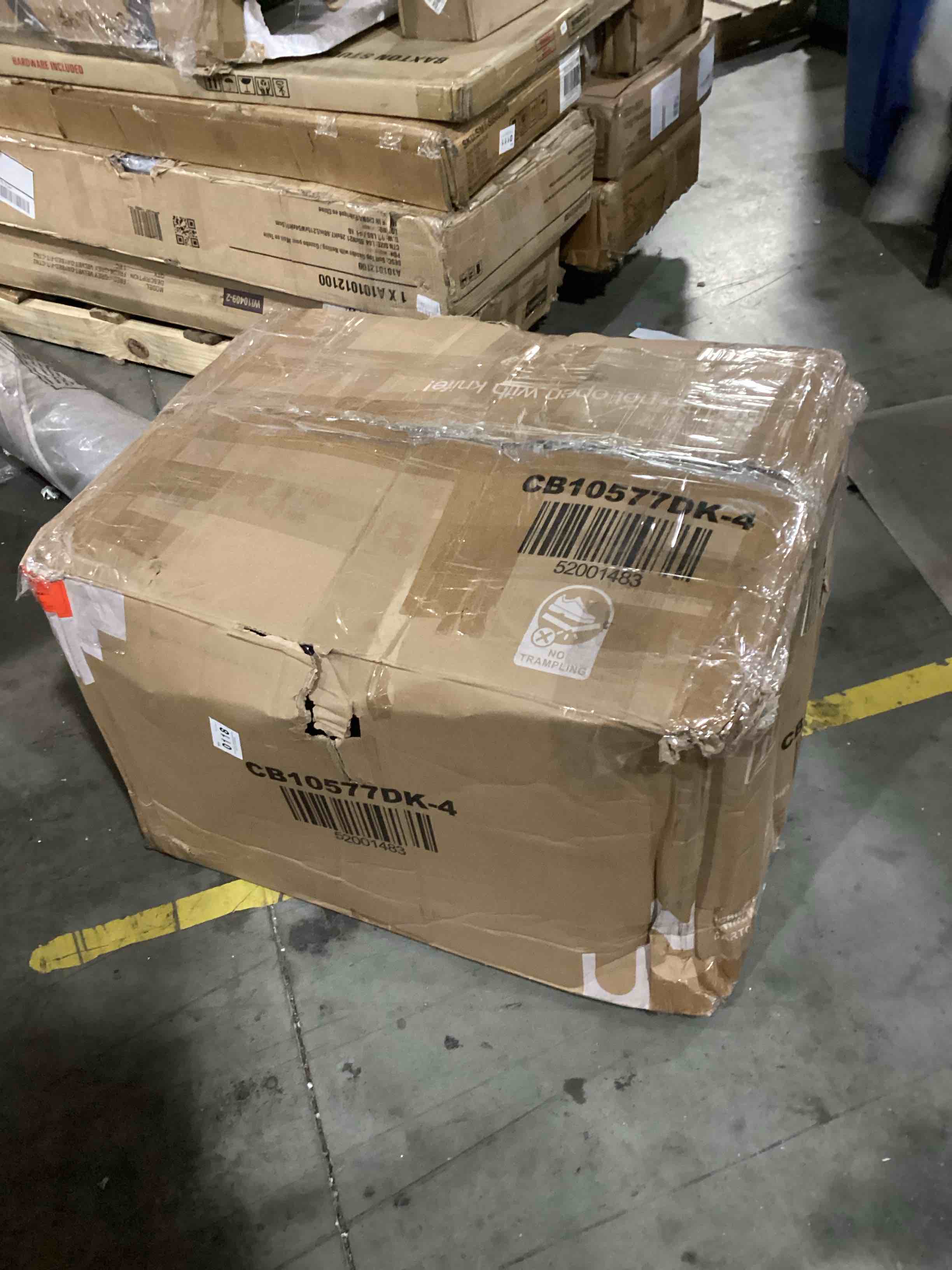 https://s3.amazonaws.com/lotting-images-prod/bidfta/GRN5718370_1728653935568.jpeg