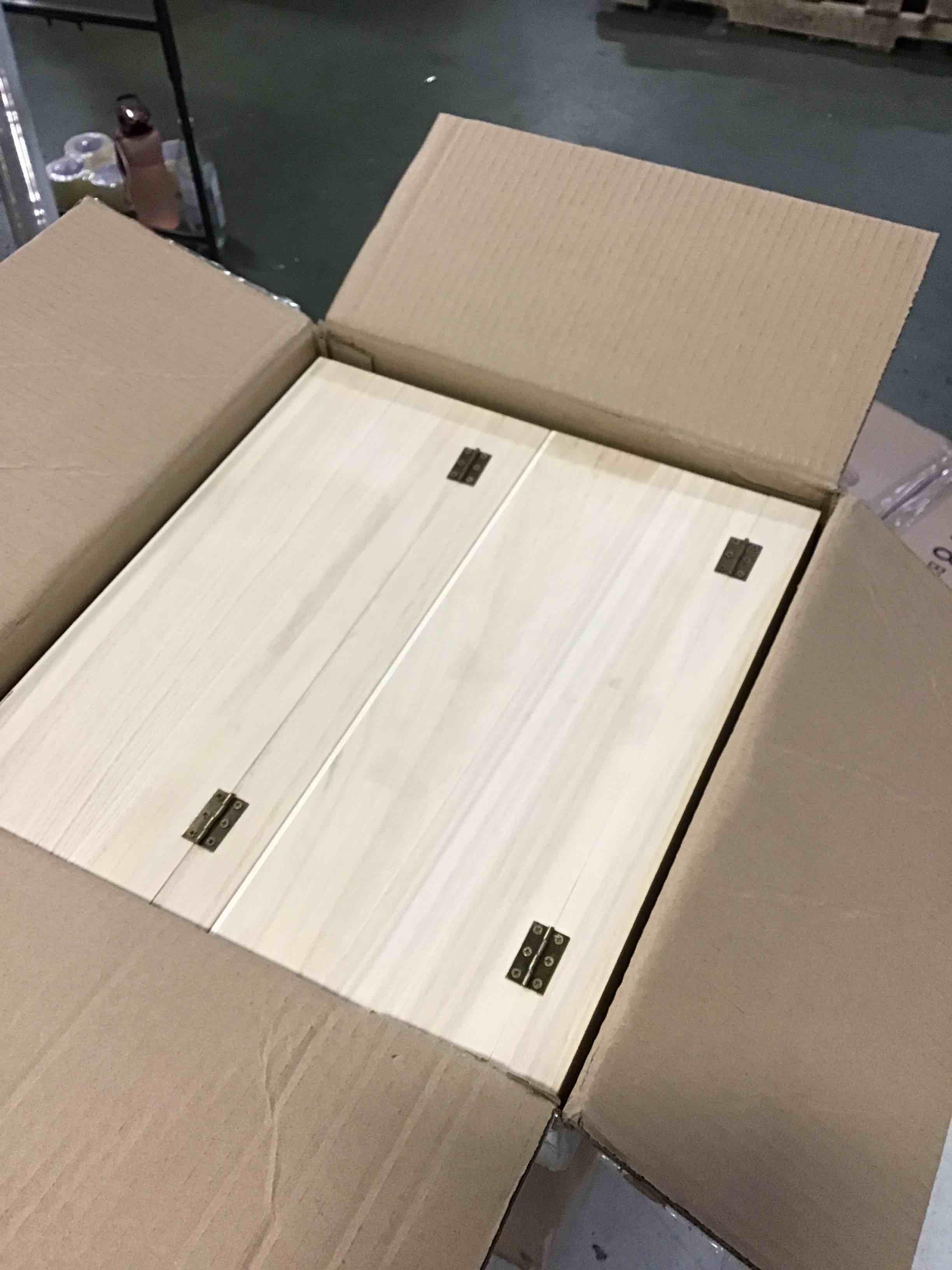 https://s3.amazonaws.com/lotting-images-prod/bidfta/GRN5720131_1706646138504.jpeg