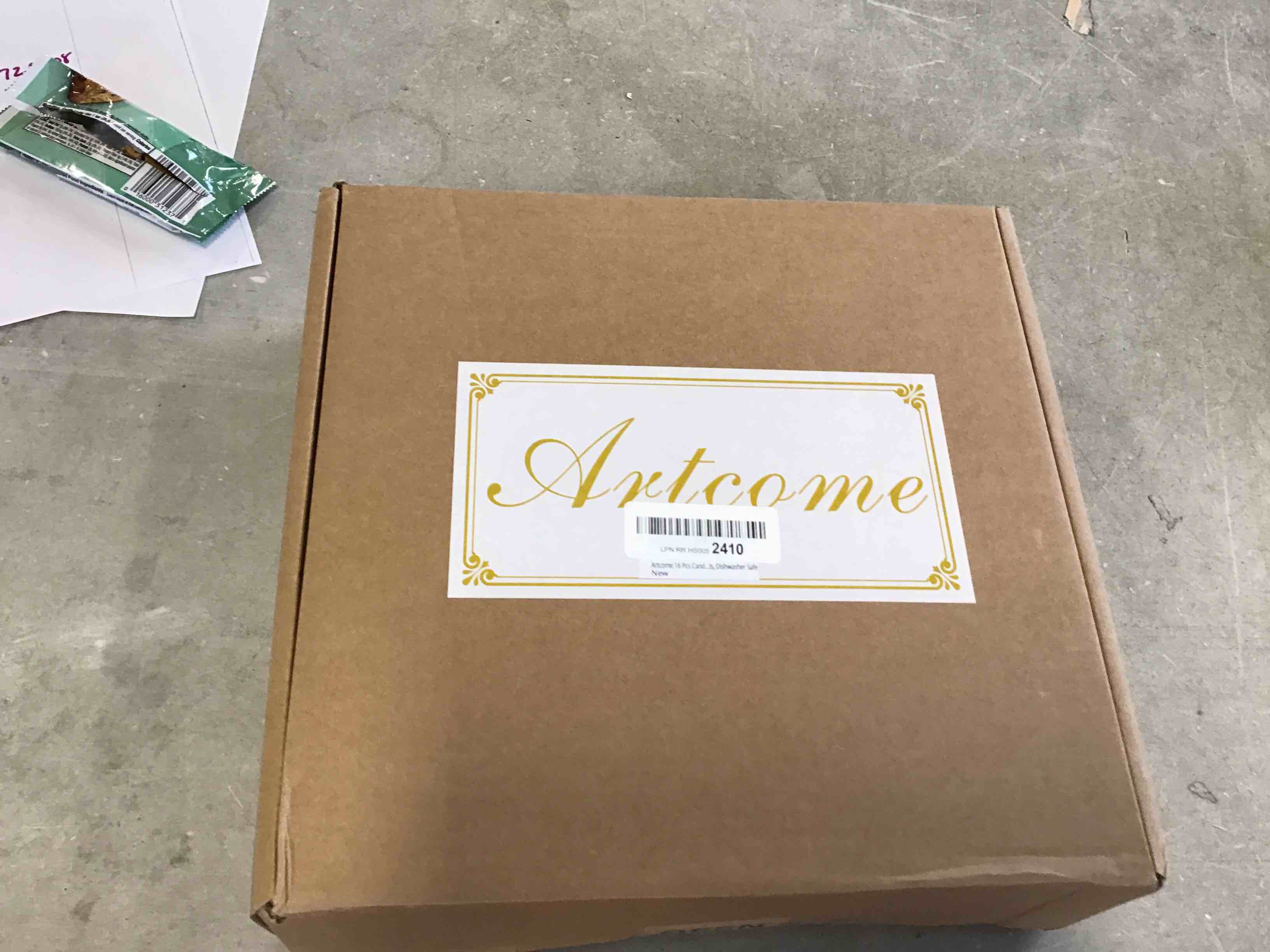 https://s3.amazonaws.com/lotting-images-prod/bidfta/GRN5720840_1707402850158.jpeg