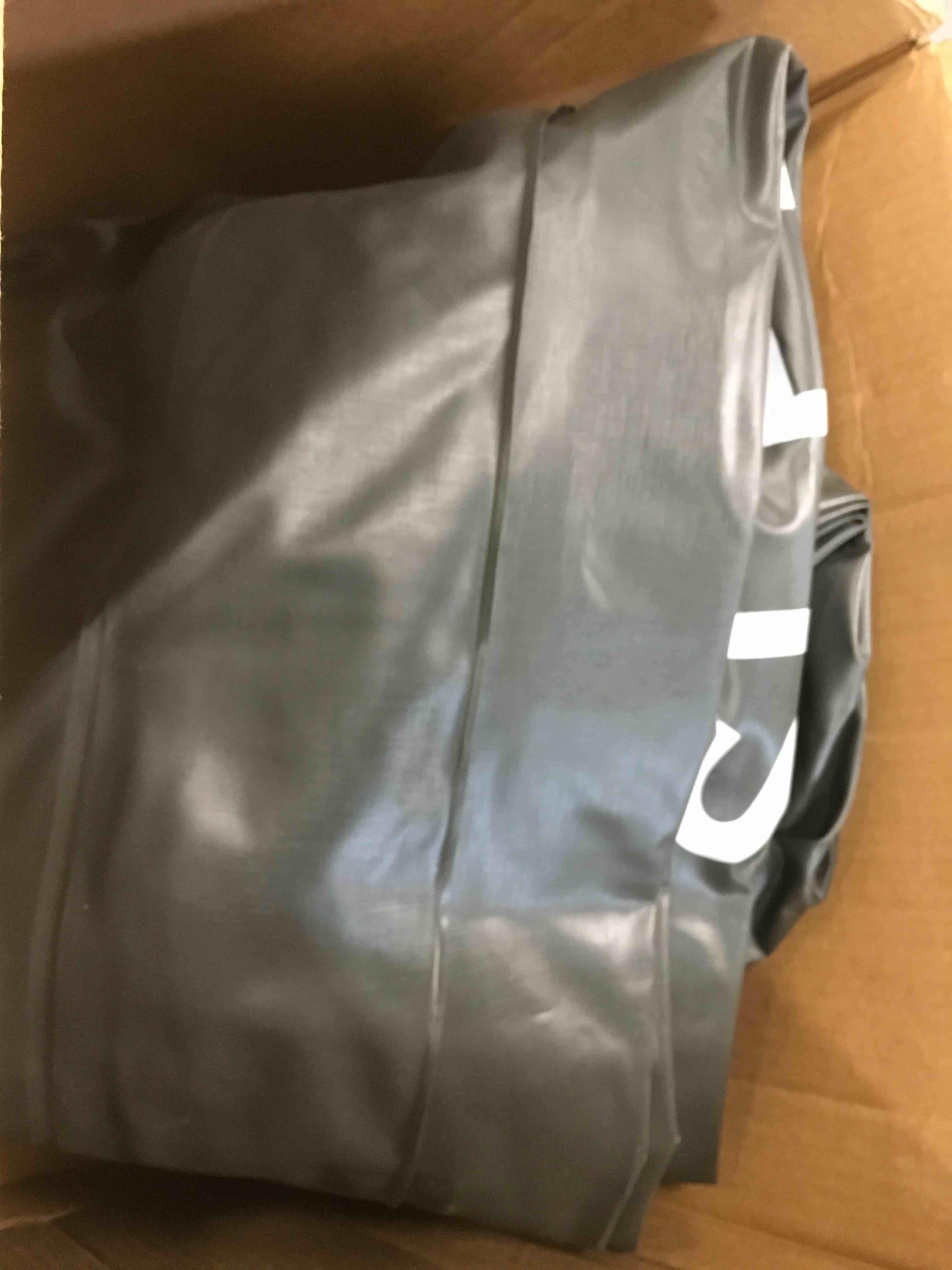 https://s3.amazonaws.com/lotting-images-prod/bidfta/GRN5721732_1706792472059.jpeg