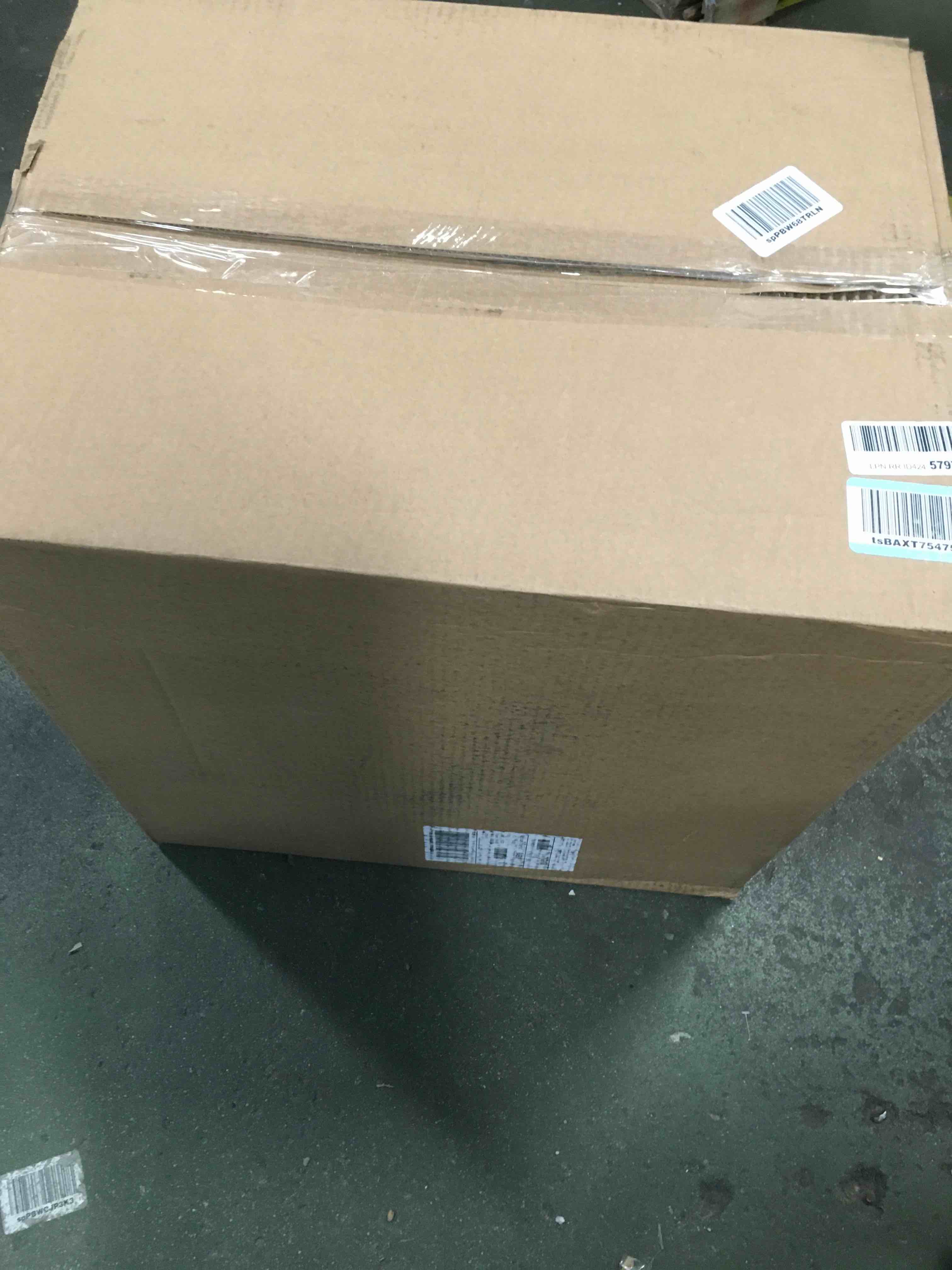https://s3.amazonaws.com/lotting-images-prod/bidfta/GRN5721766_1706795638284.jpeg