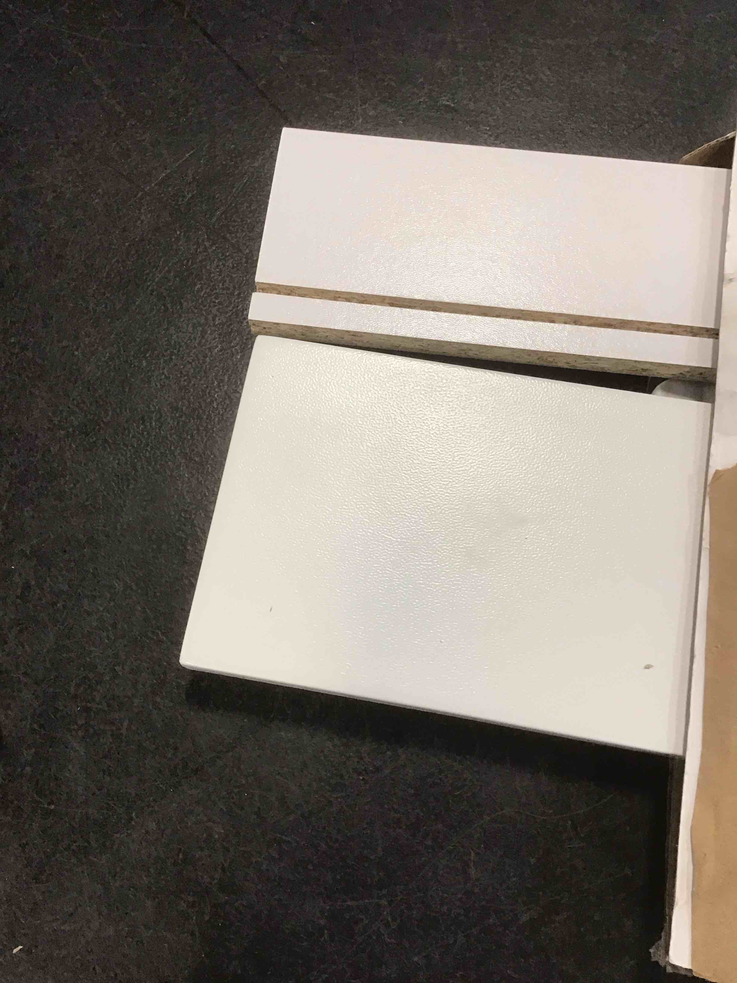 https://s3.amazonaws.com/lotting-images-prod/bidfta/GRN5721958_1706816808115.jpeg