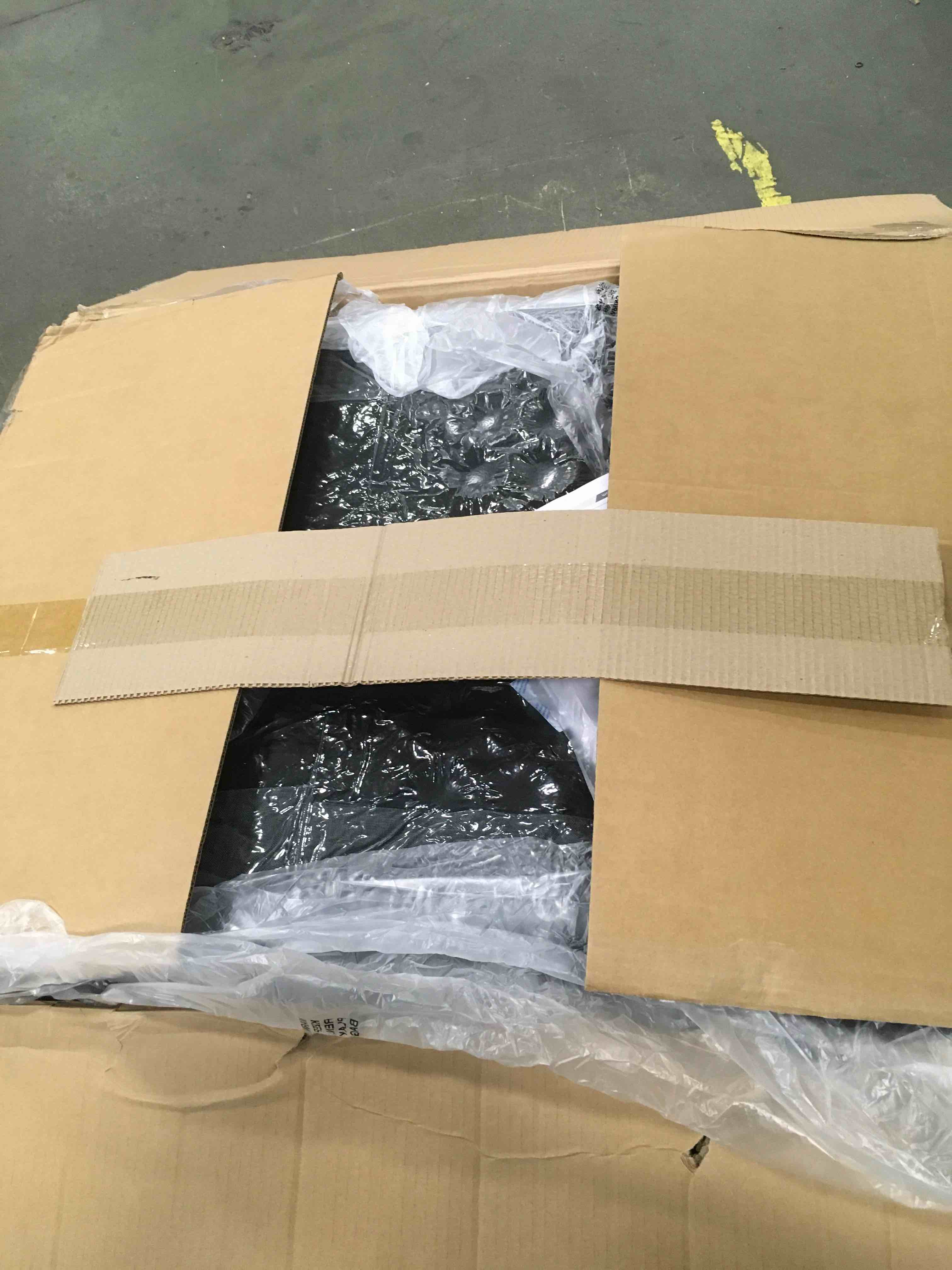 https://s3.amazonaws.com/lotting-images-prod/bidfta/GRN5722027_1706877290210.jpeg
