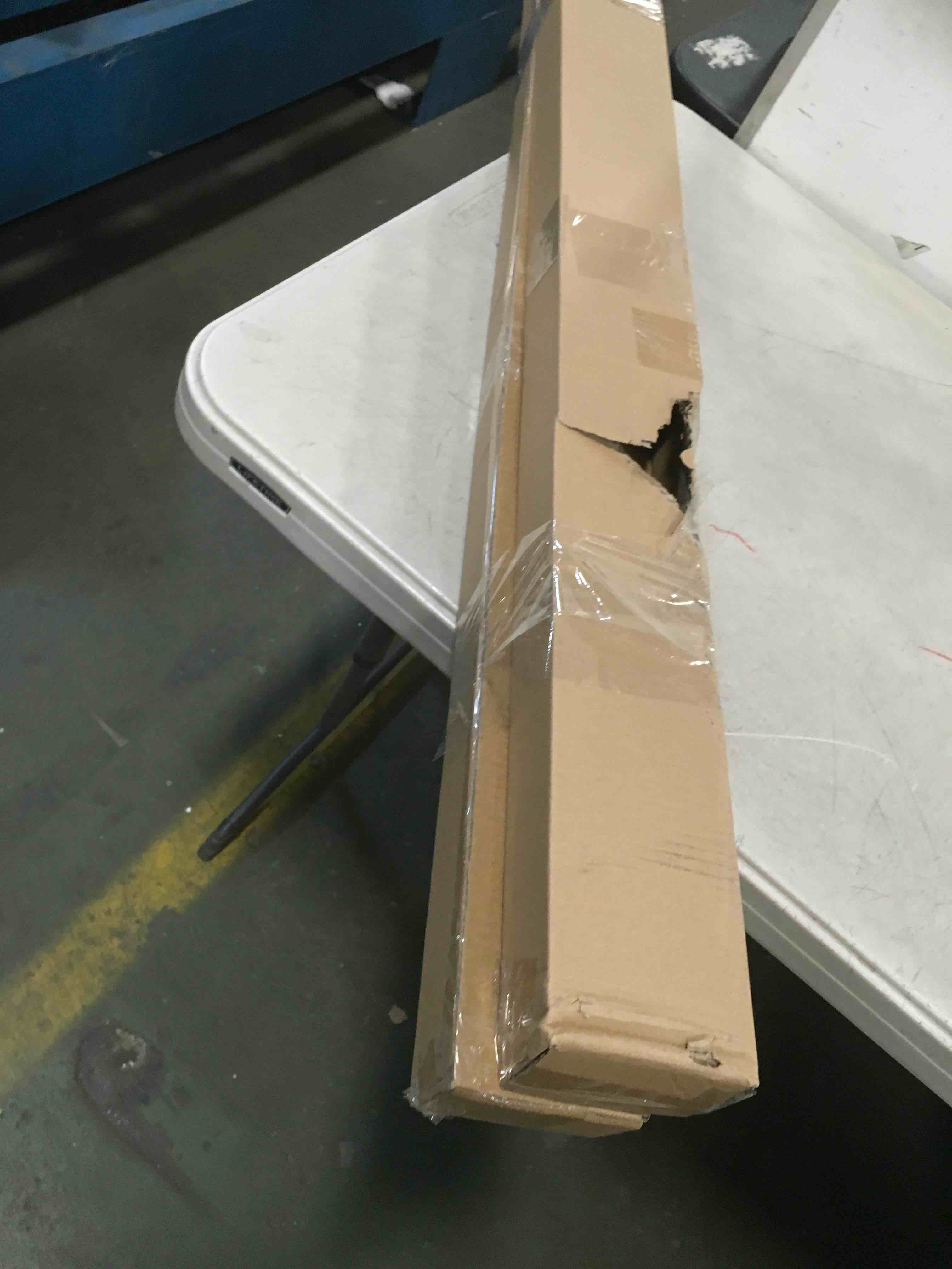 https://s3.amazonaws.com/lotting-images-prod/bidfta/GRN5722343_1706967912631.jpeg