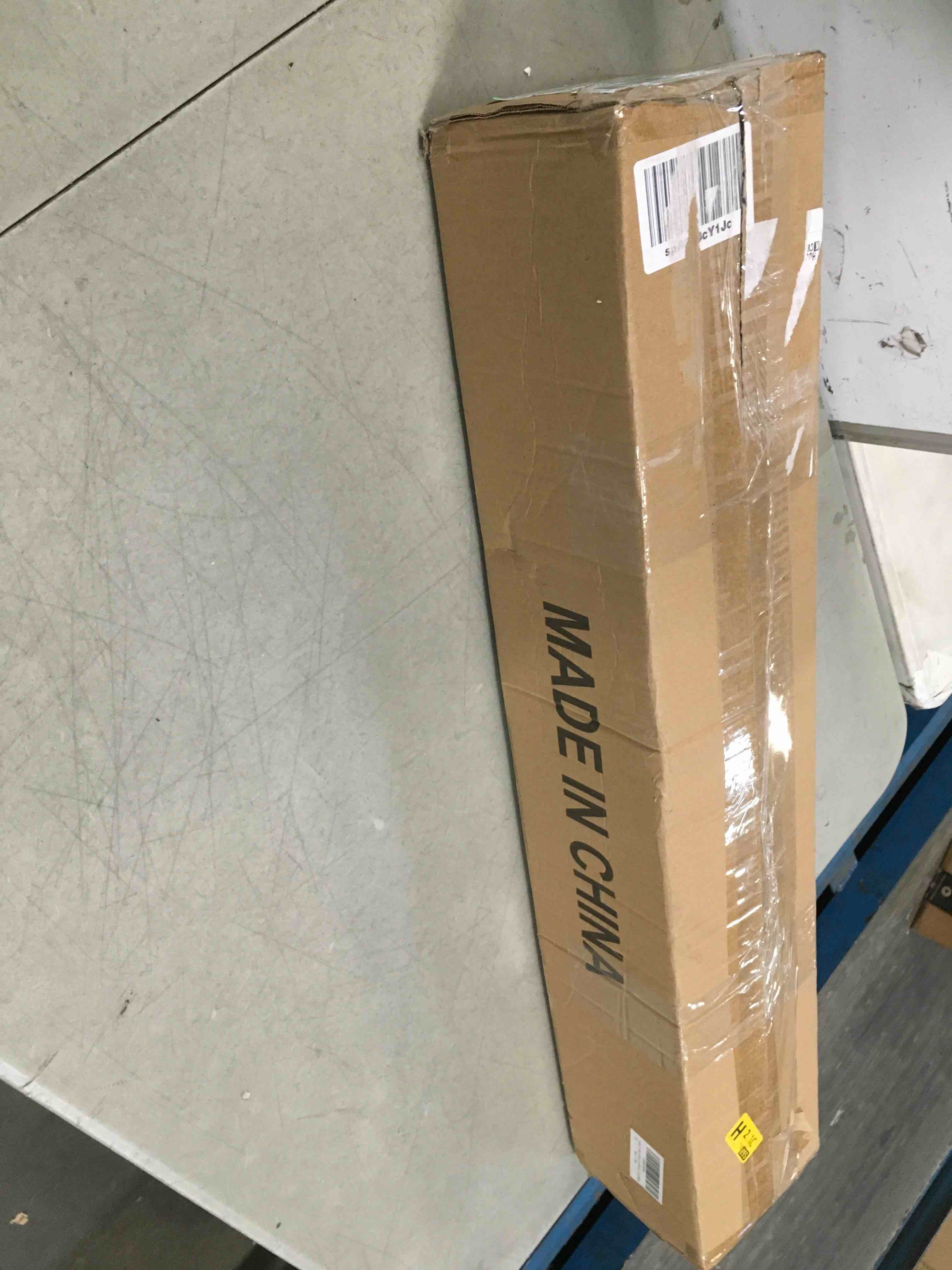 https://s3.amazonaws.com/lotting-images-prod/bidfta/GRN5722623_1707138321578.jpeg