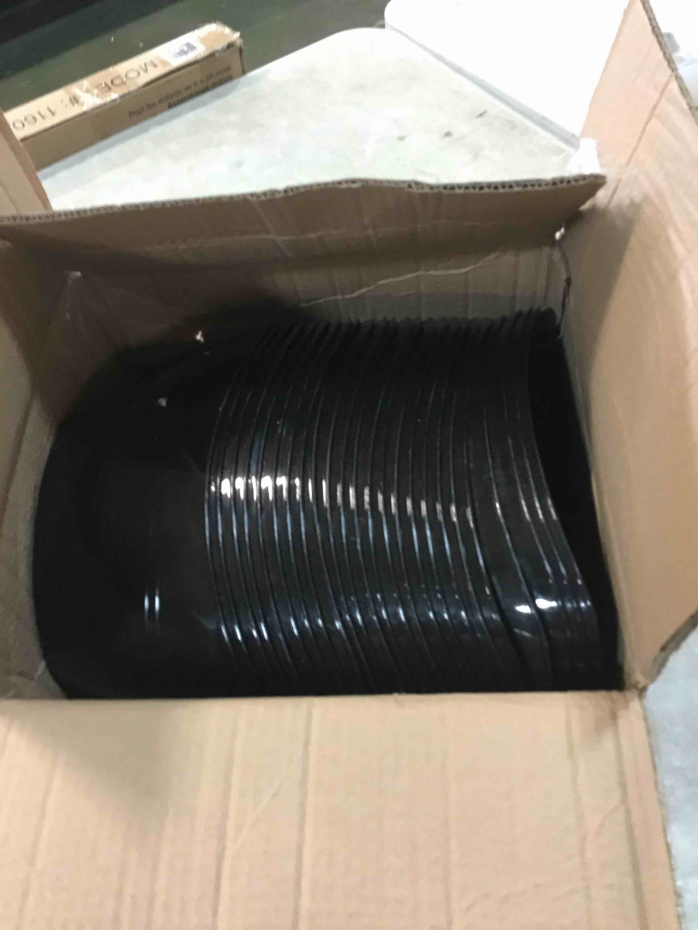 https://s3.amazonaws.com/lotting-images-prod/bidfta/GRN5723907_1707769703707.jpeg