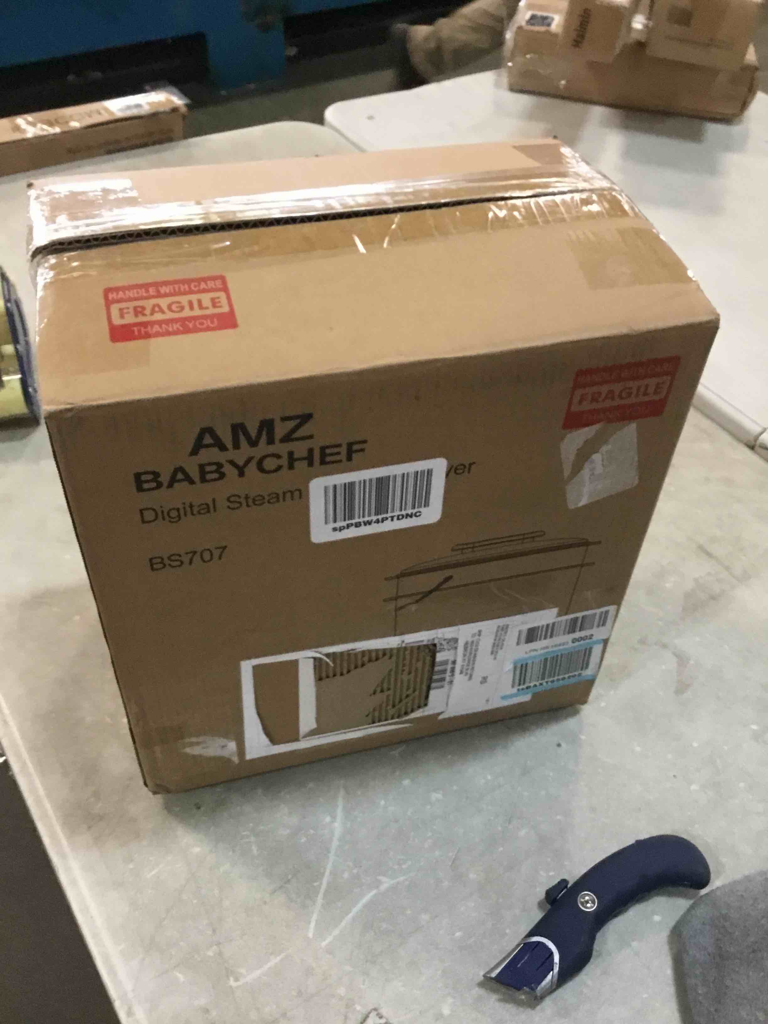https://s3.amazonaws.com/lotting-images-prod/bidfta/GRN5723915_1707770192175.jpeg