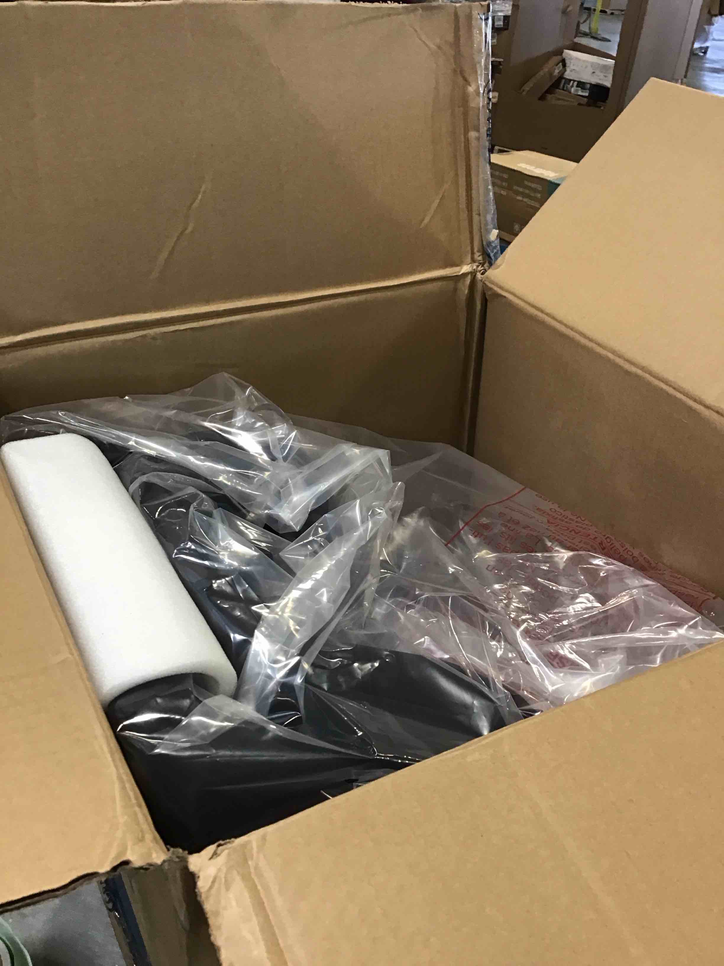 https://s3.amazonaws.com/lotting-images-prod/bidfta/GRN5724174_1707853828099.jpeg