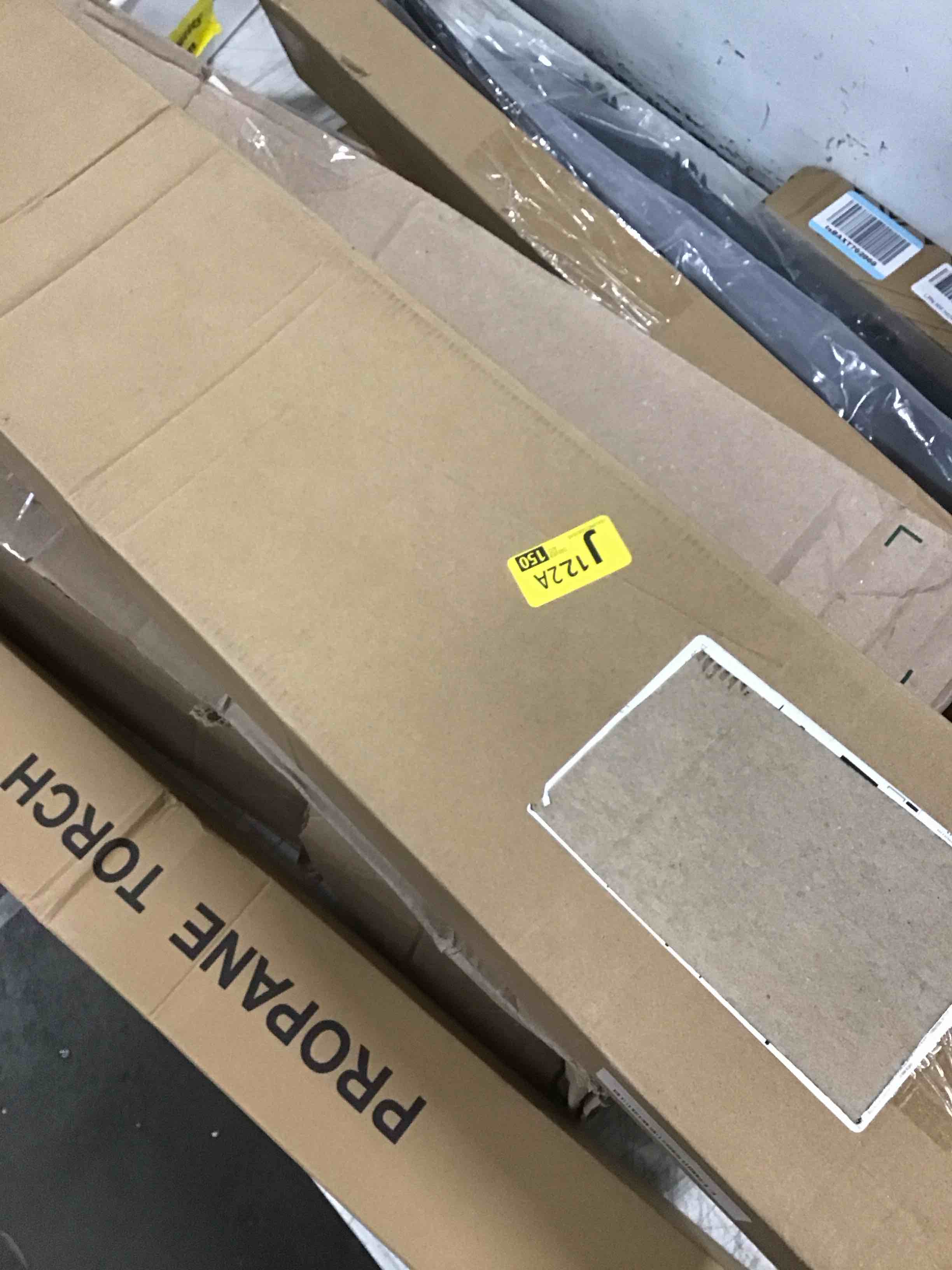 https://s3.amazonaws.com/lotting-images-prod/bidfta/GRN5725144_1706907728870.jpeg