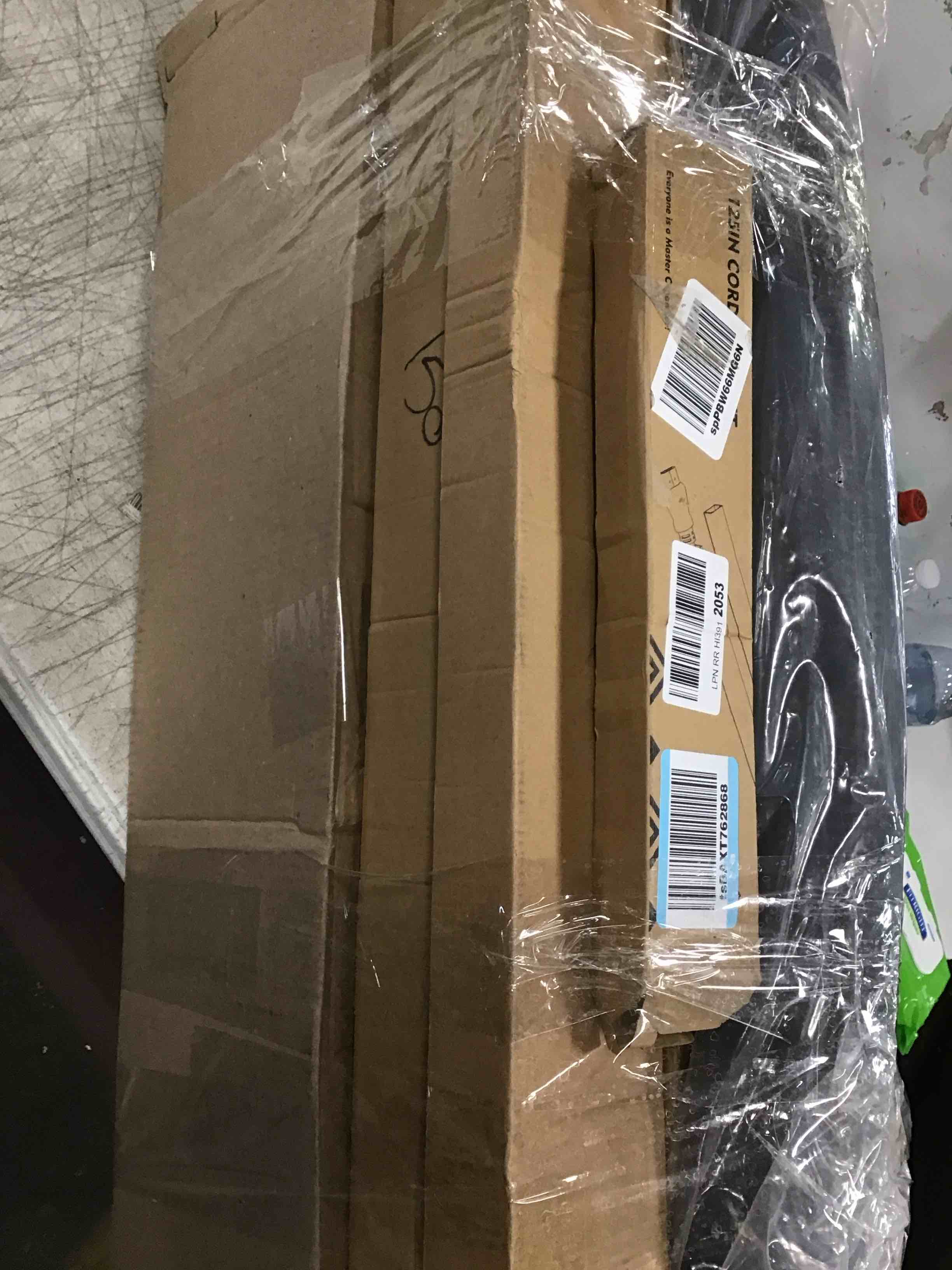 https://s3.amazonaws.com/lotting-images-prod/bidfta/GRN5725144_1706907827894.jpeg
