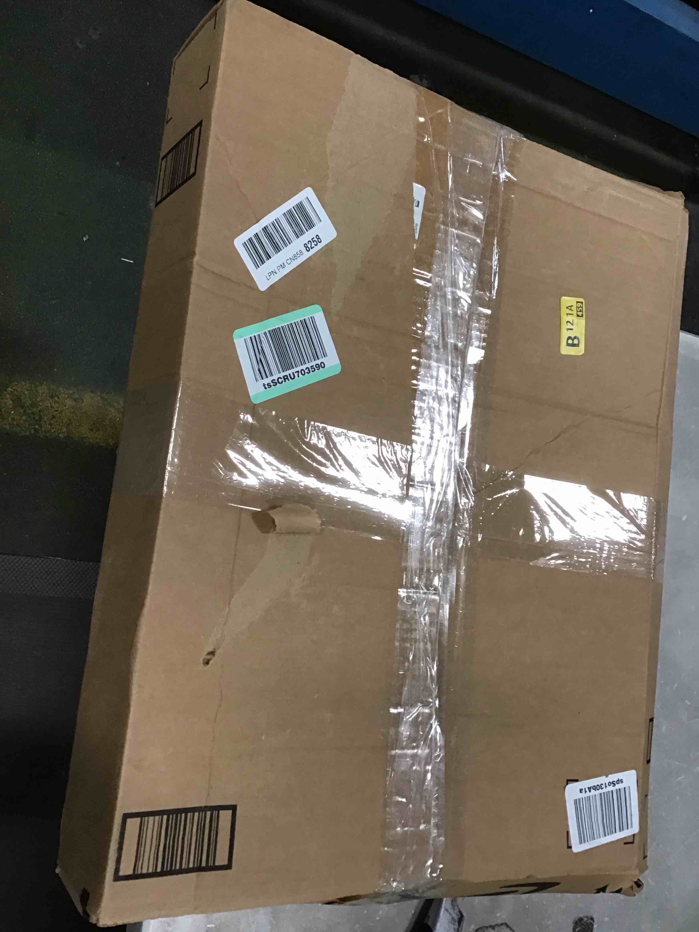 https://s3.amazonaws.com/lotting-images-prod/bidfta/GRN5726516_1706965728622.jpeg