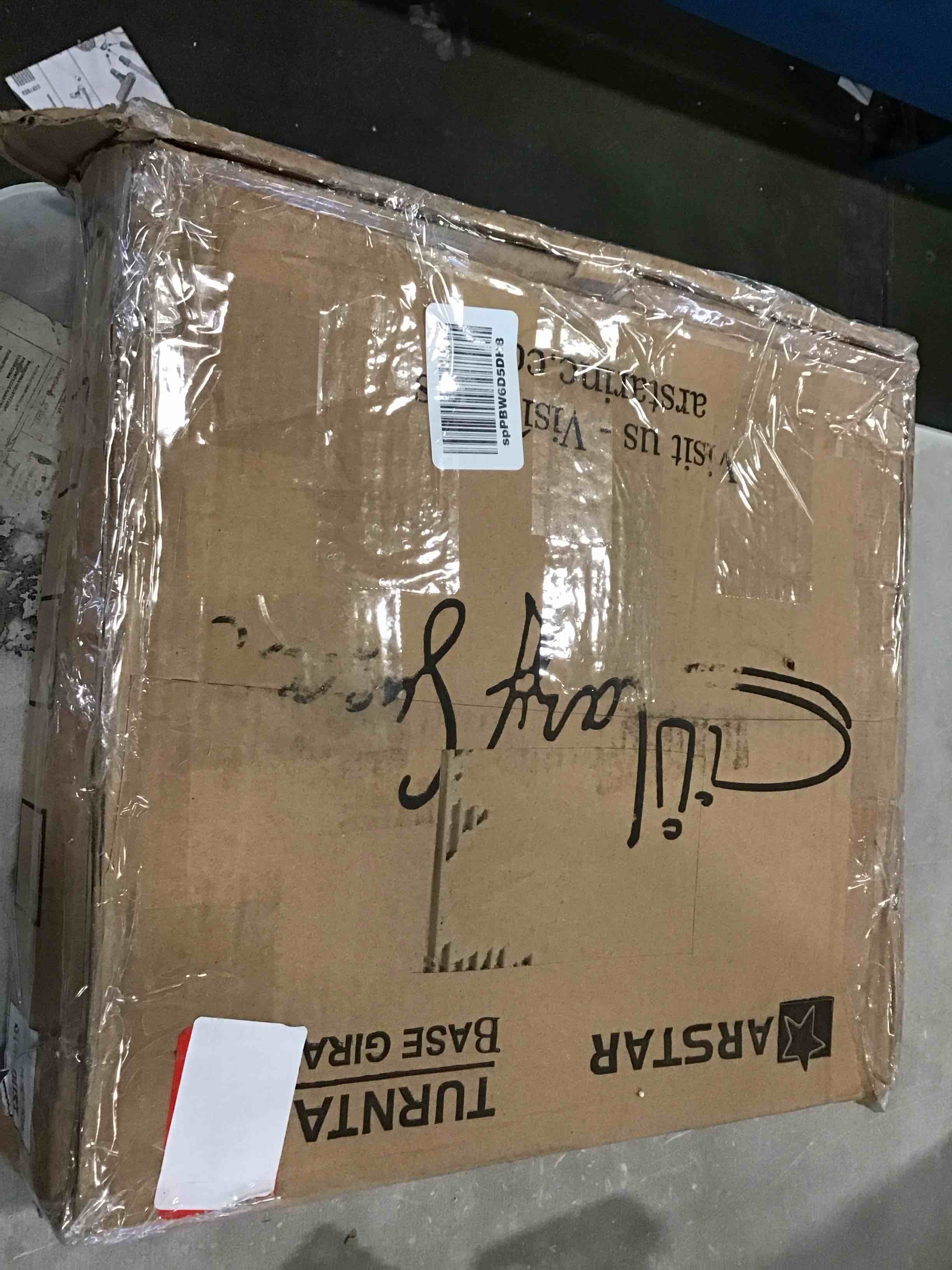 https://s3.amazonaws.com/lotting-images-prod/bidfta/GRN5726625_1706977877095.jpeg