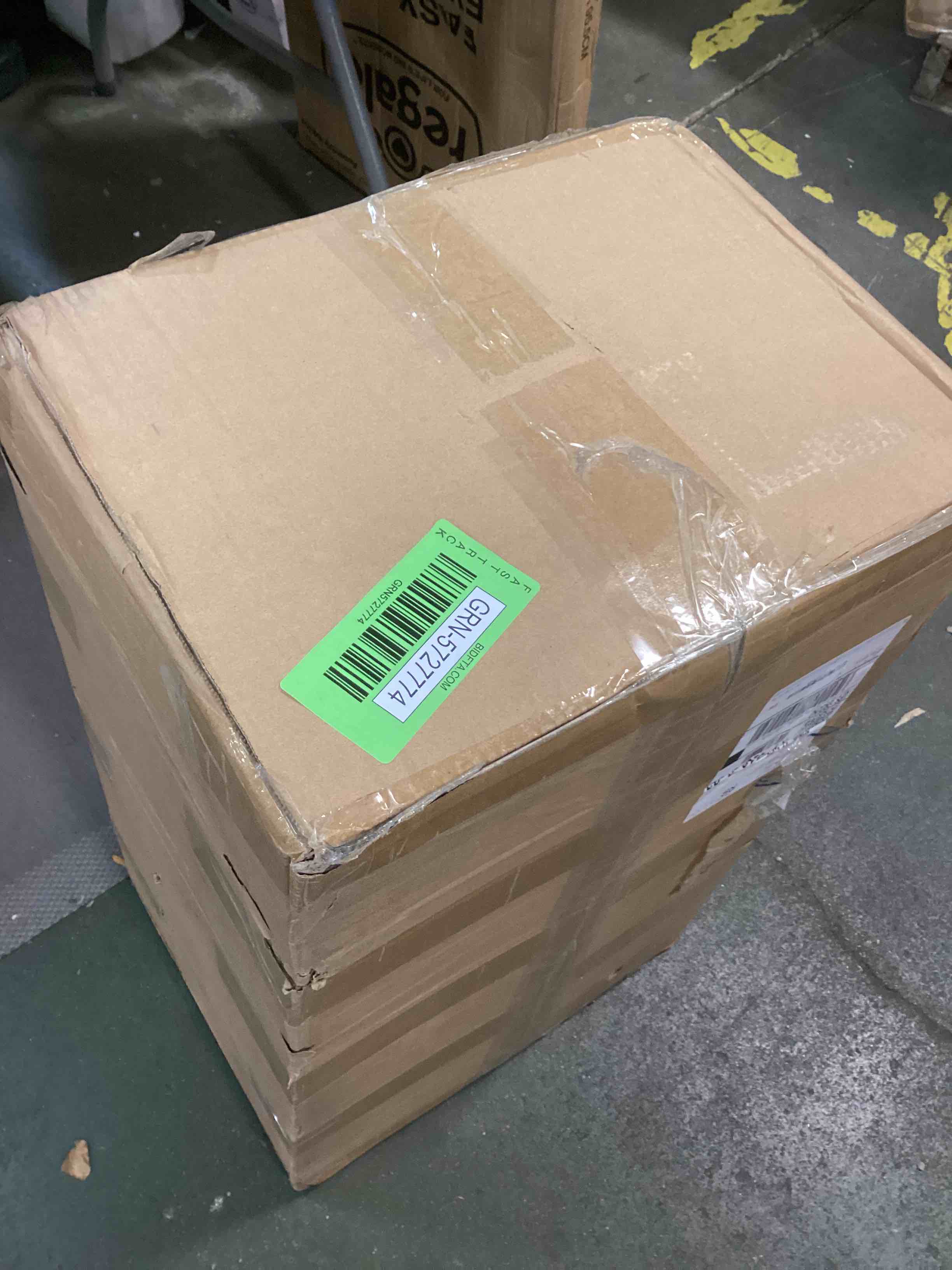 https://s3.amazonaws.com/lotting-images-prod/bidfta/GRN5727774_1707157437947.jpeg