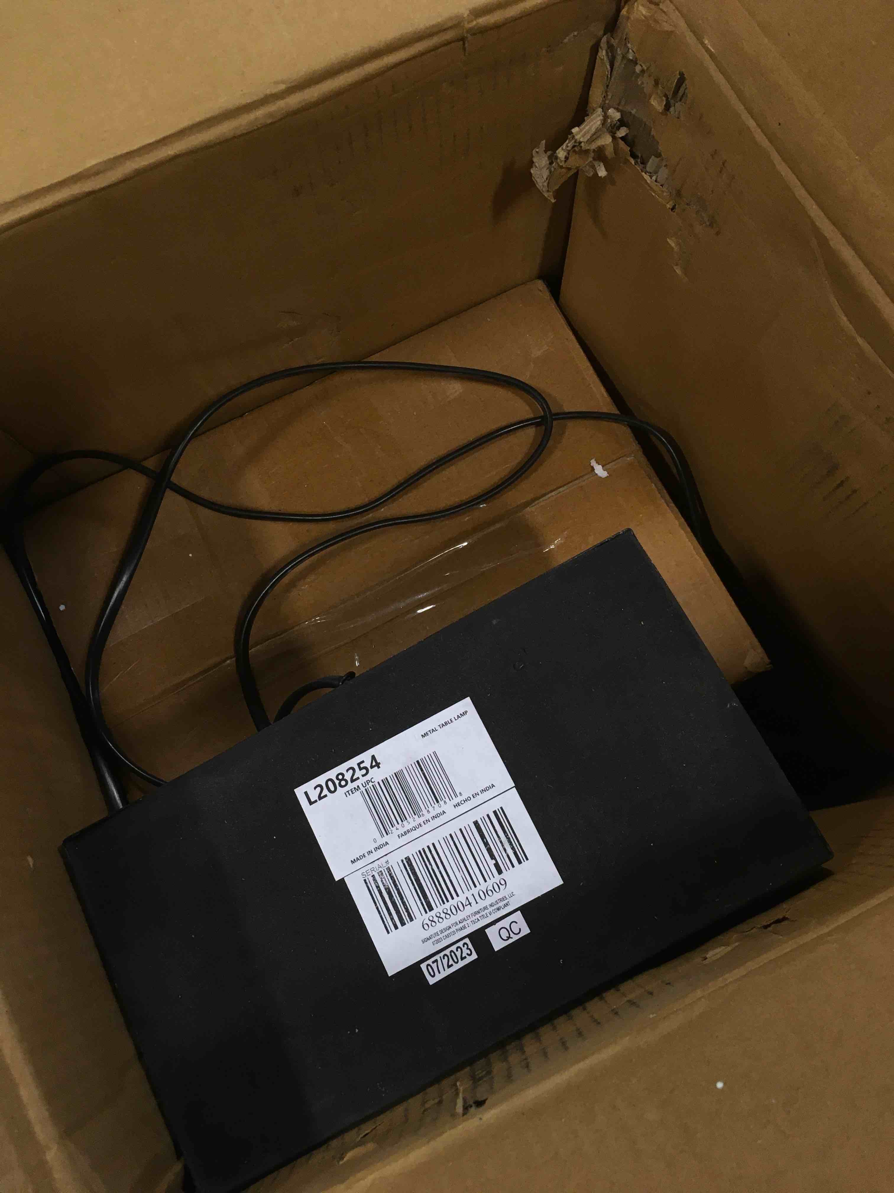 https://s3.amazonaws.com/lotting-images-prod/bidfta/GRN5728597_1707487456513.jpeg