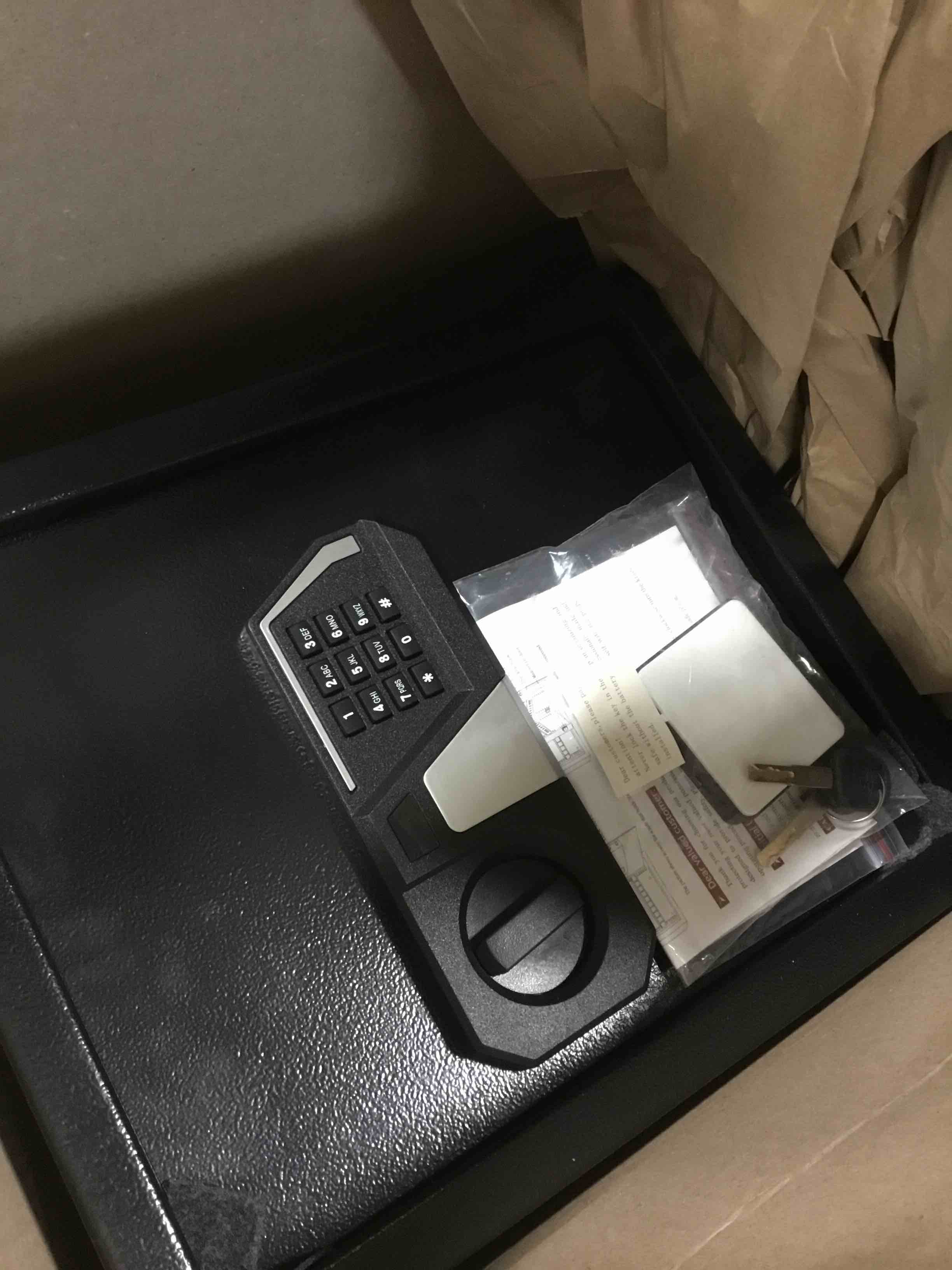 https://s3.amazonaws.com/lotting-images-prod/bidfta/GRN5728826_1707746422657.jpeg