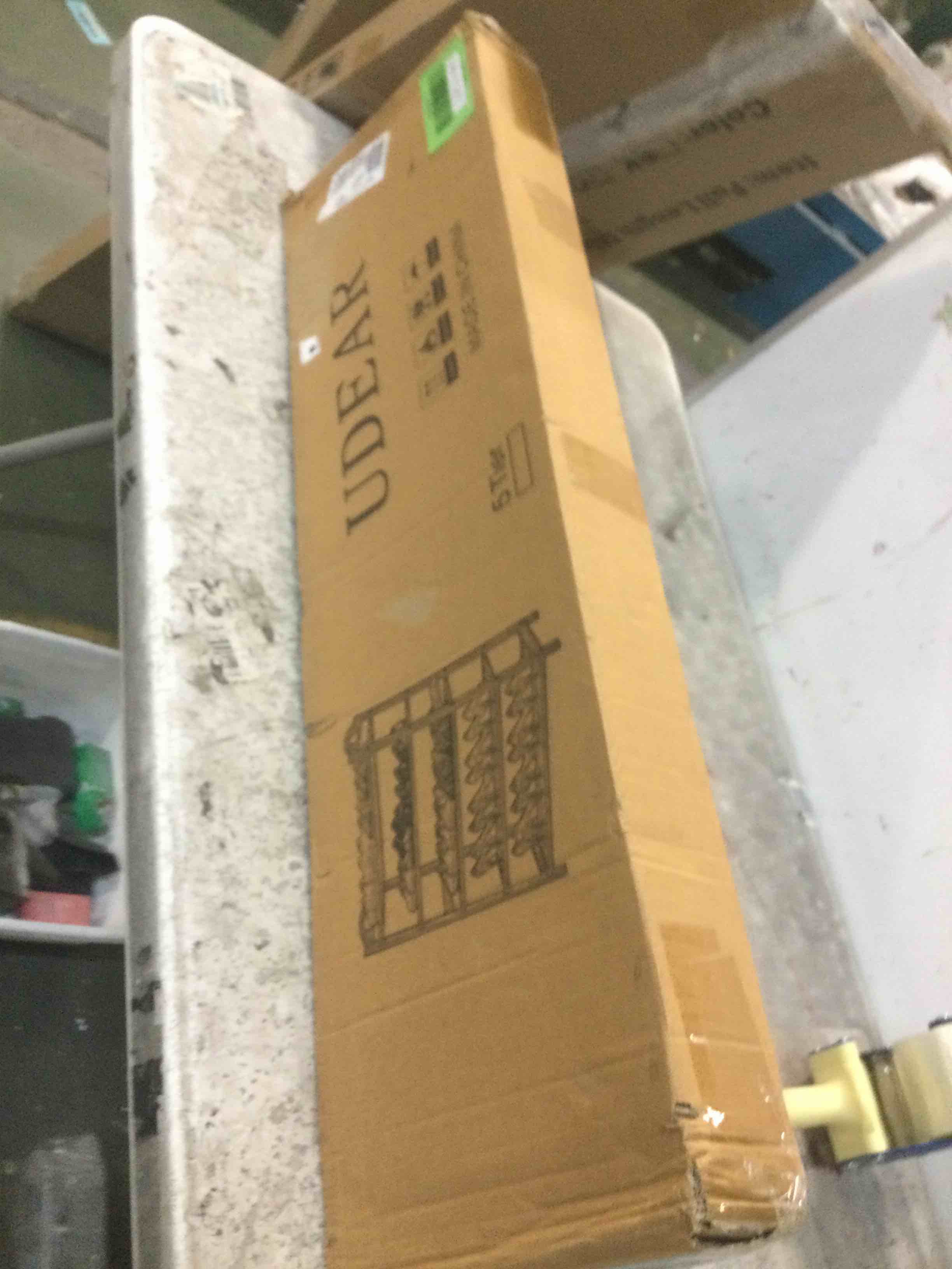 https://s3.amazonaws.com/lotting-images-prod/bidfta/GRN5729573_1707137417571.jpeg