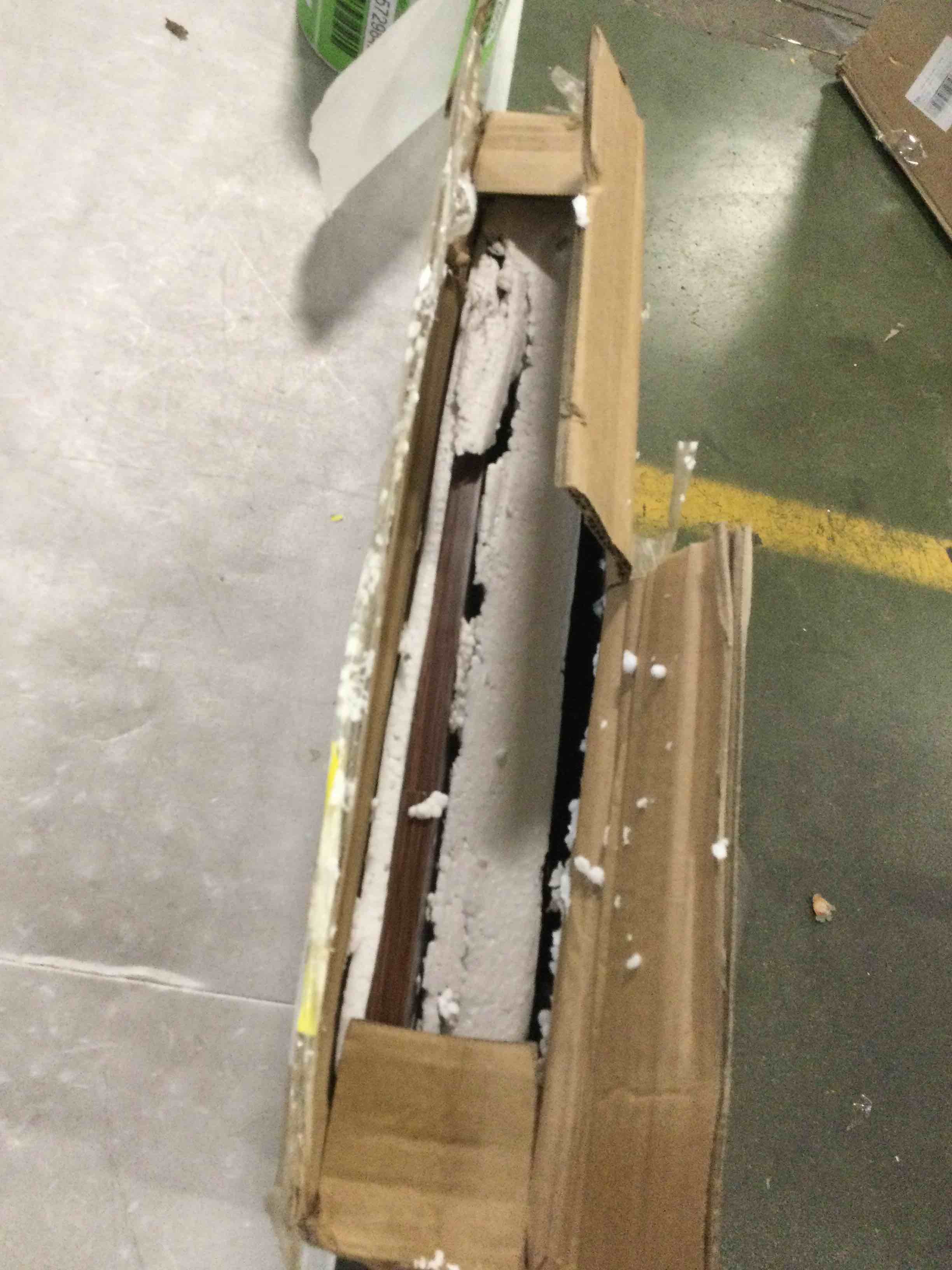 https://s3.amazonaws.com/lotting-images-prod/bidfta/GRN5729836_1707225172123.jpeg