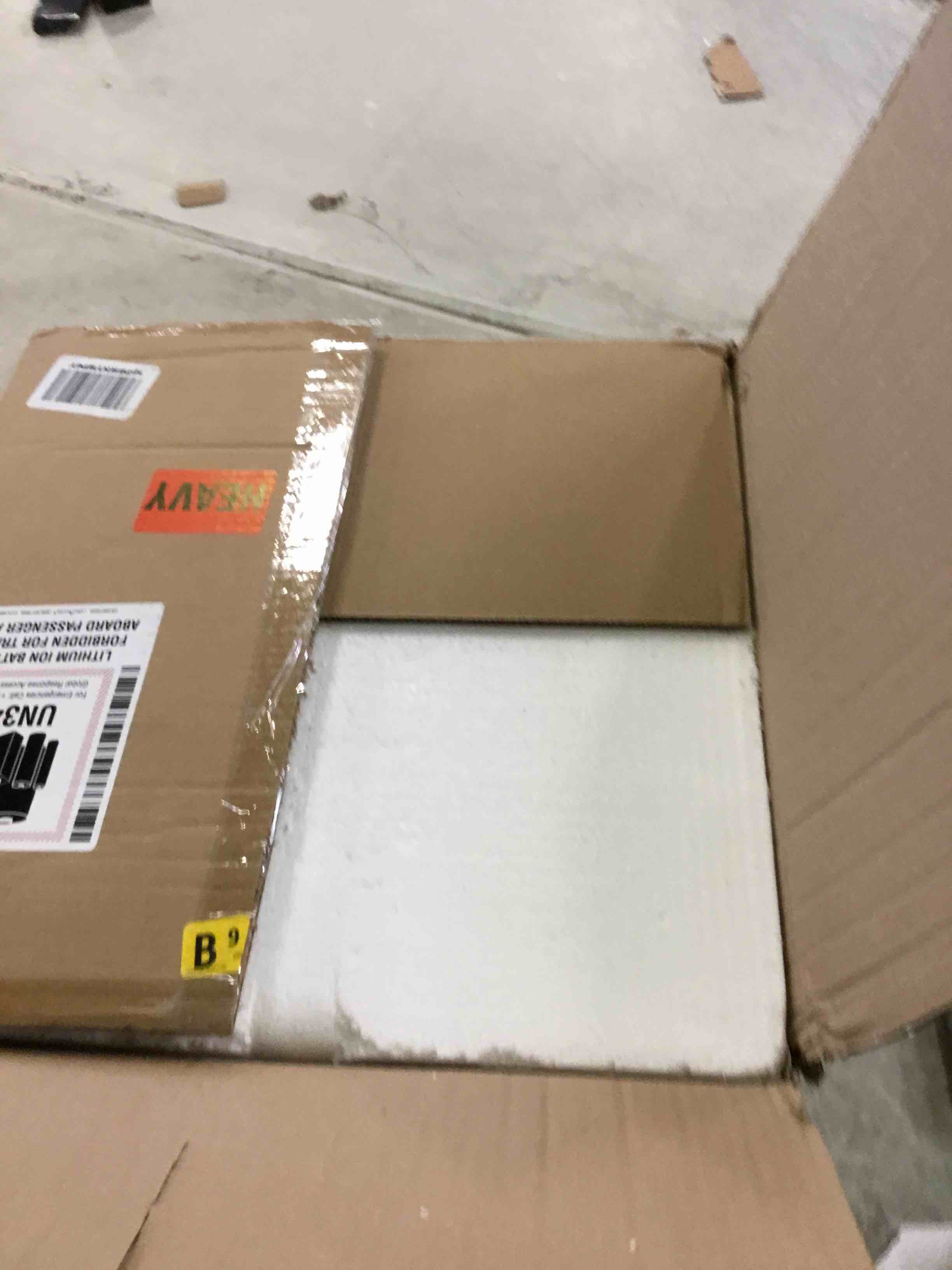 https://s3.amazonaws.com/lotting-images-prod/bidfta/GRN5730160_1707321551700.jpeg