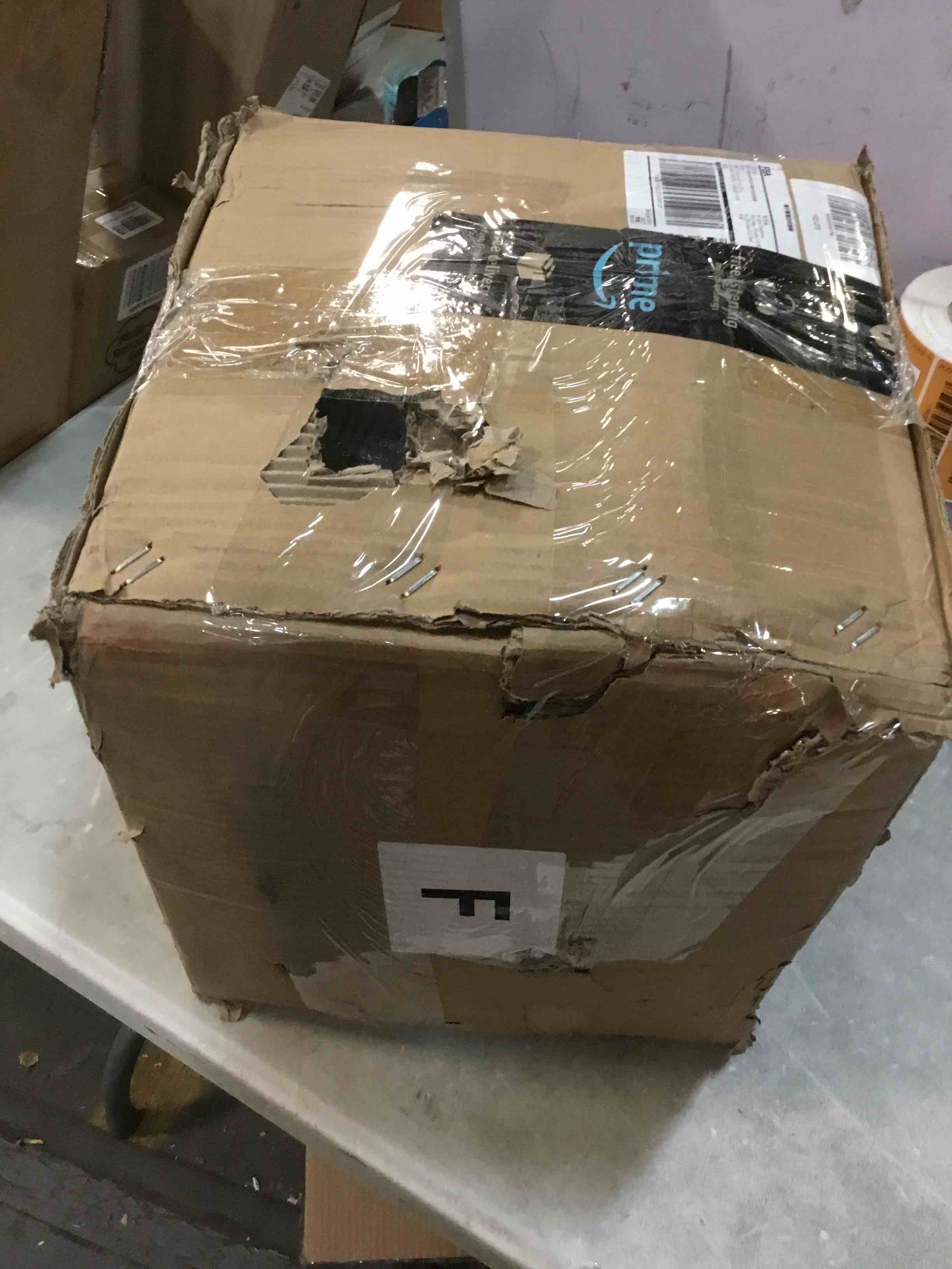 https://s3.amazonaws.com/lotting-images-prod/bidfta/GRN5731820_1707229501694.jpeg