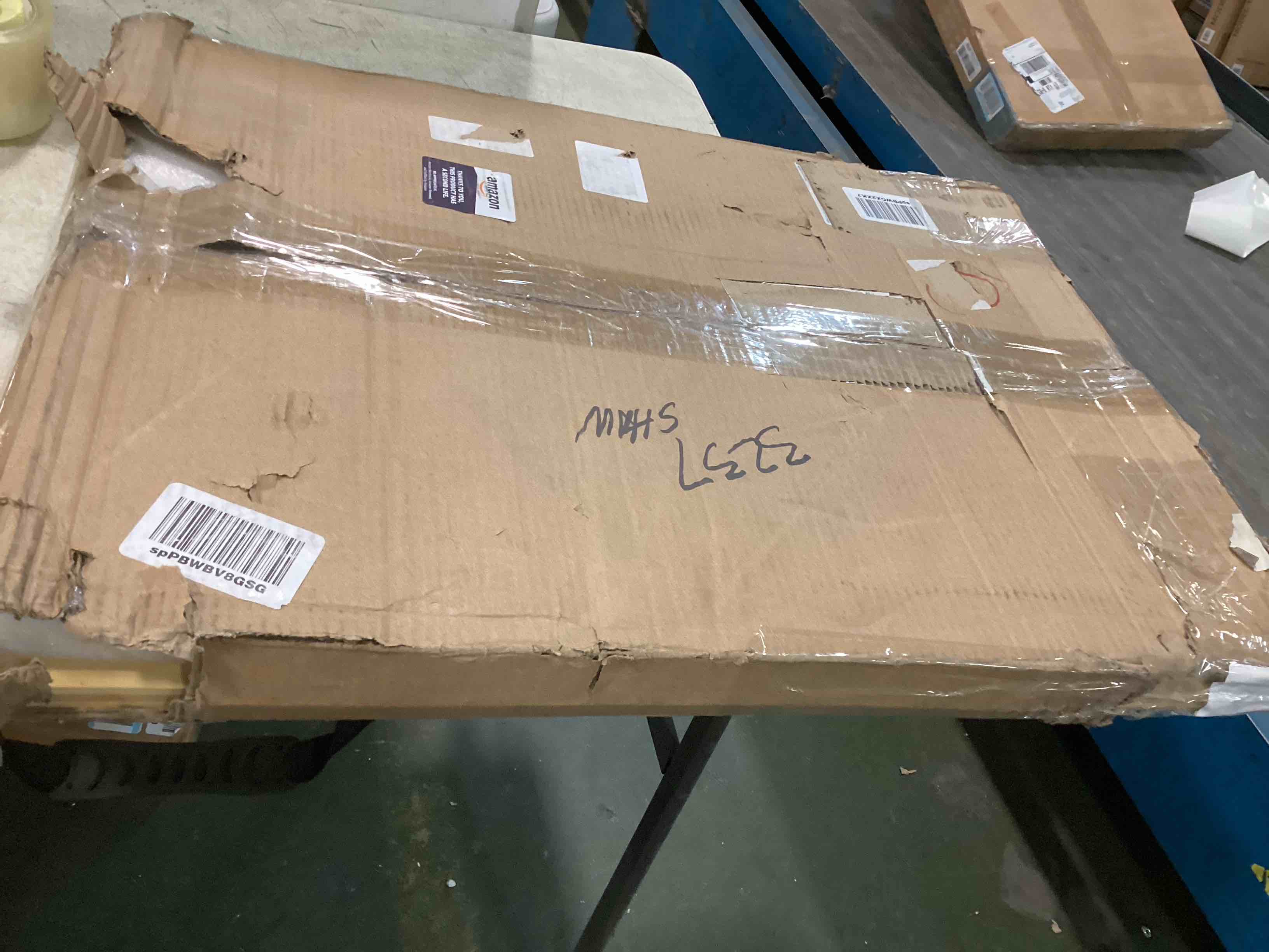 https://s3.amazonaws.com/lotting-images-prod/bidfta/GRN5732111_1703607177002.jpeg