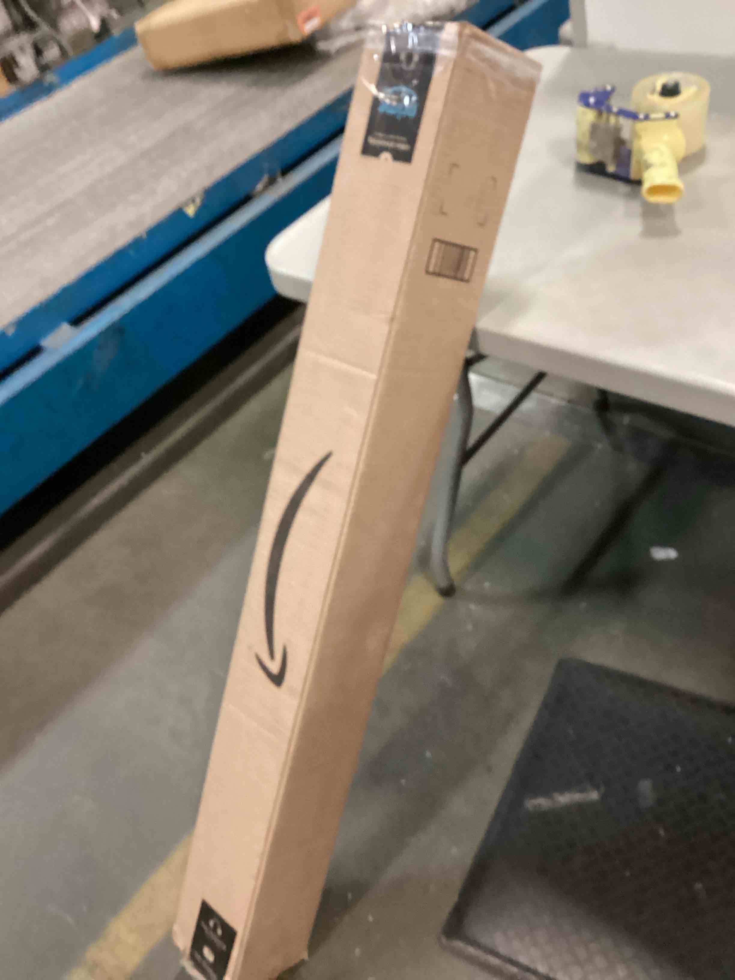 https://s3.amazonaws.com/lotting-images-prod/bidfta/GRN5732611_1703767069138.jpeg