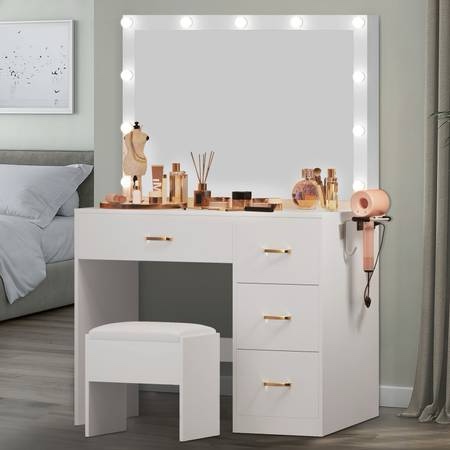 (only 1. box) Vanity Table Set Makeup Dressing Desk